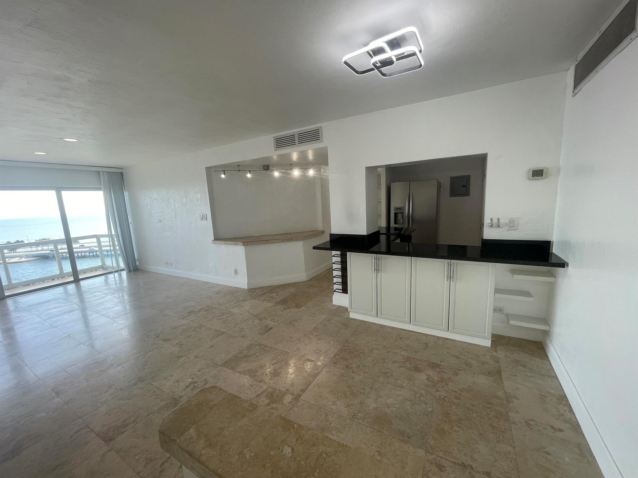 BRICKELL TOWNHOUSE CONDO - Residential Lease