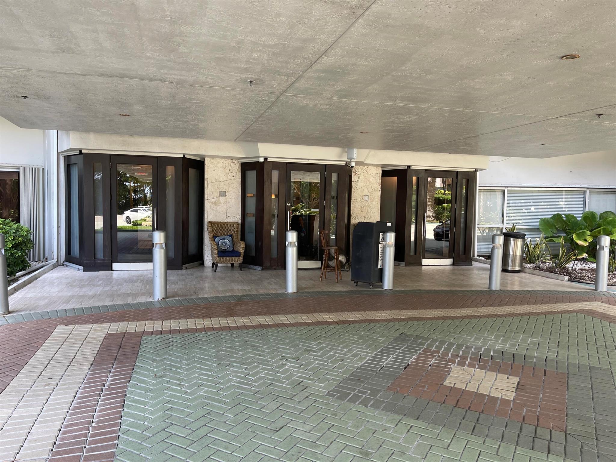 BRICKELL TOWNHOUSE CONDO - Residential Lease