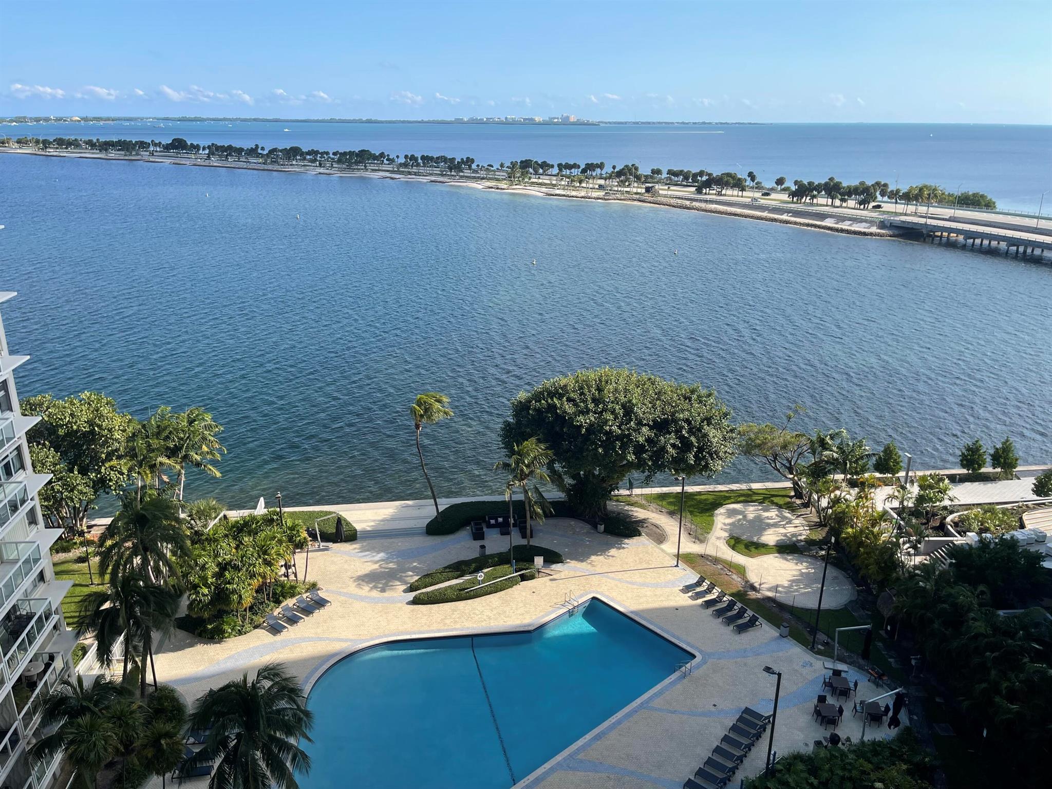 BRICKELL TOWNHOUSE CONDO - Residential Lease