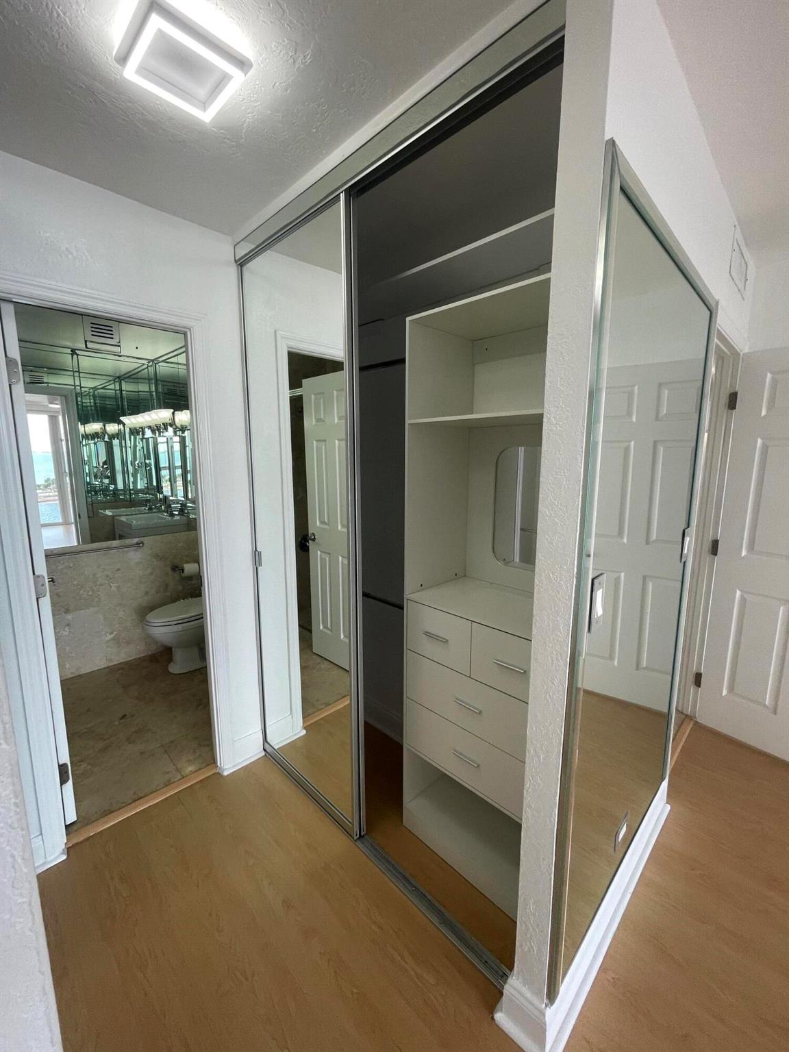 BRICKELL TOWNHOUSE CONDO - Residential Lease