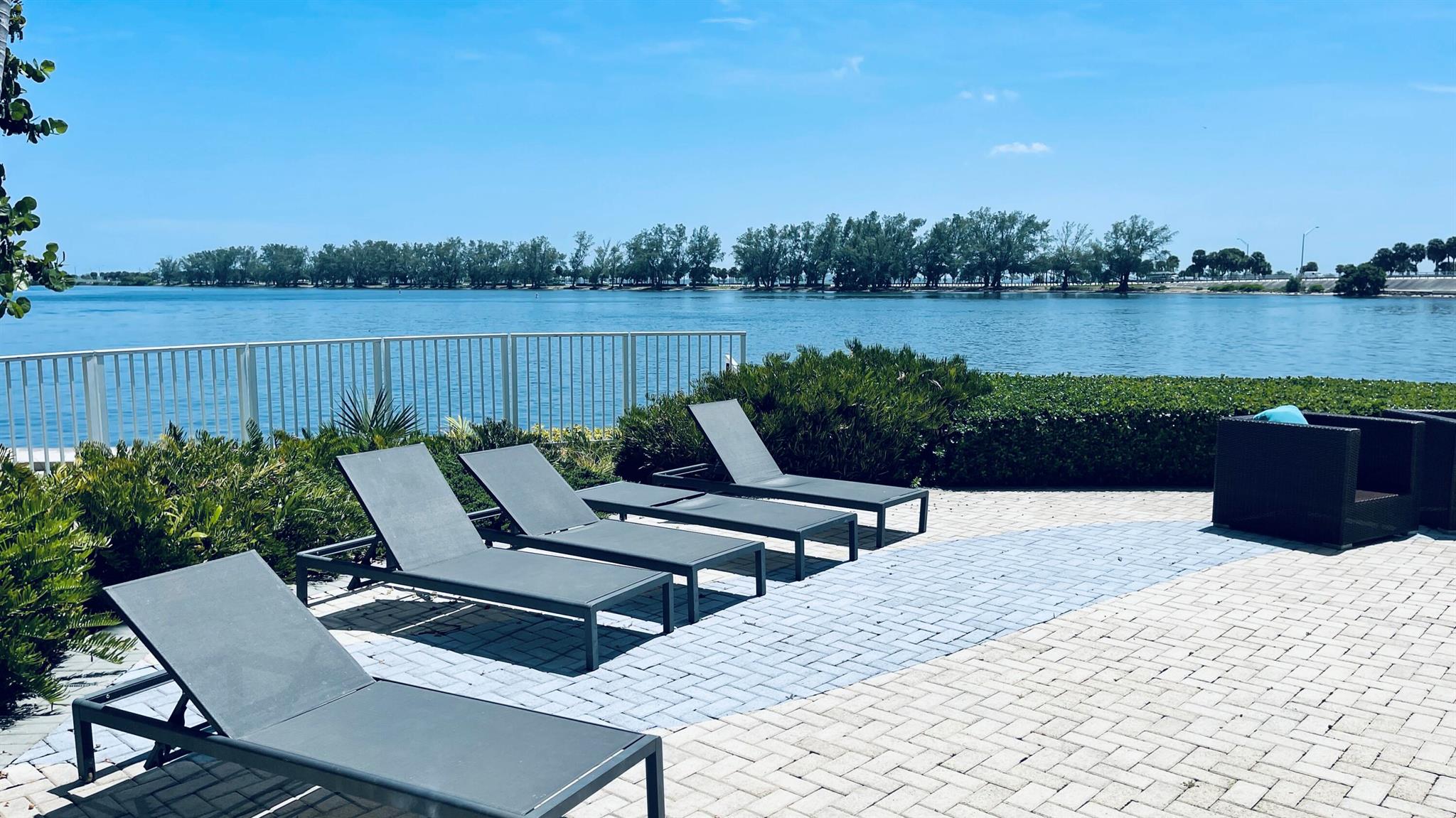 BRICKELL TOWNHOUSE CONDO - Residential Lease