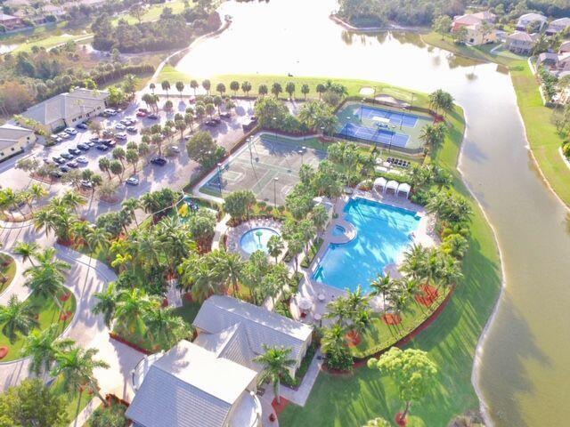 MADISON GREEN - Residential Lease