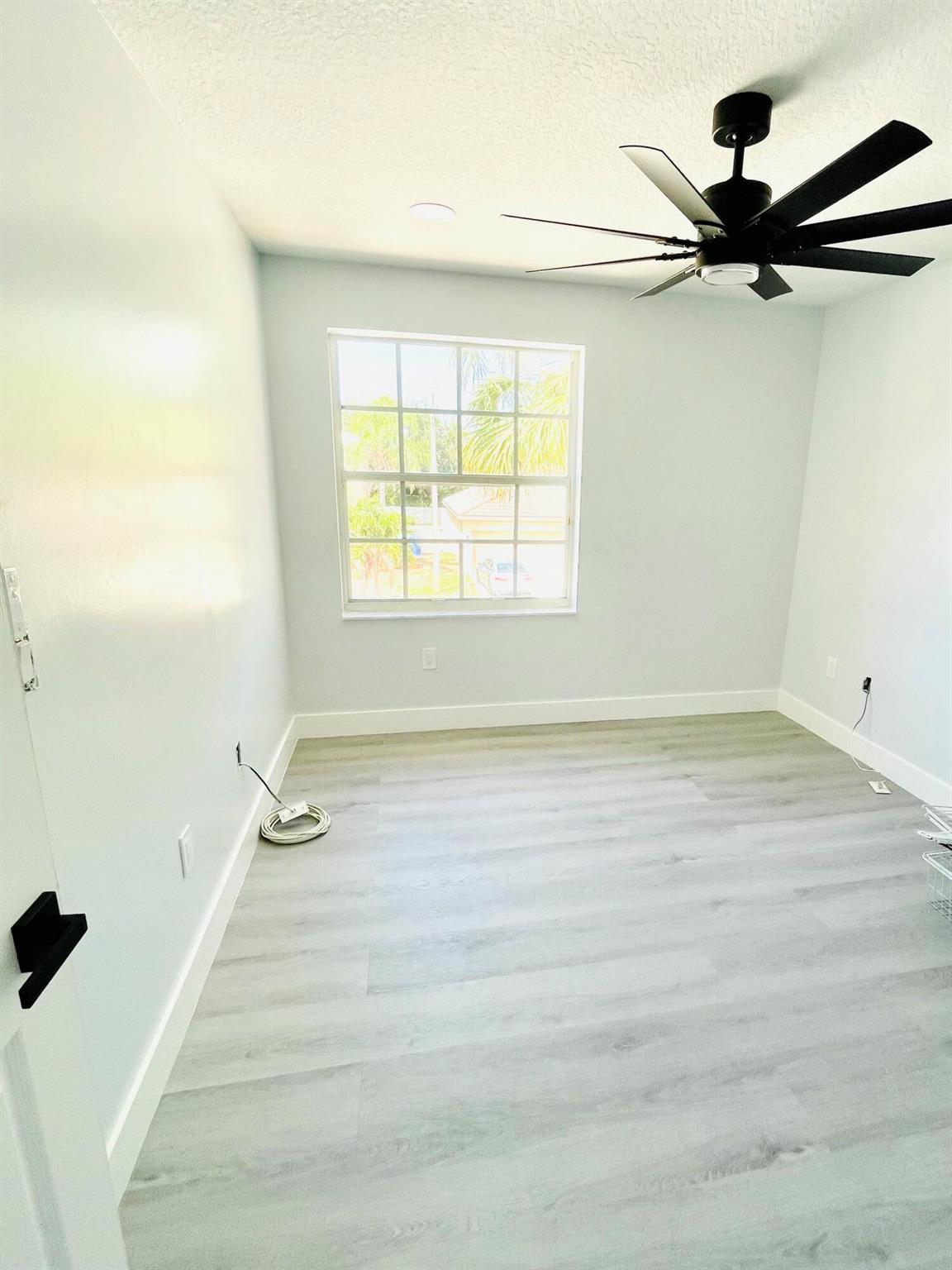 MADISON GREEN - Residential Lease