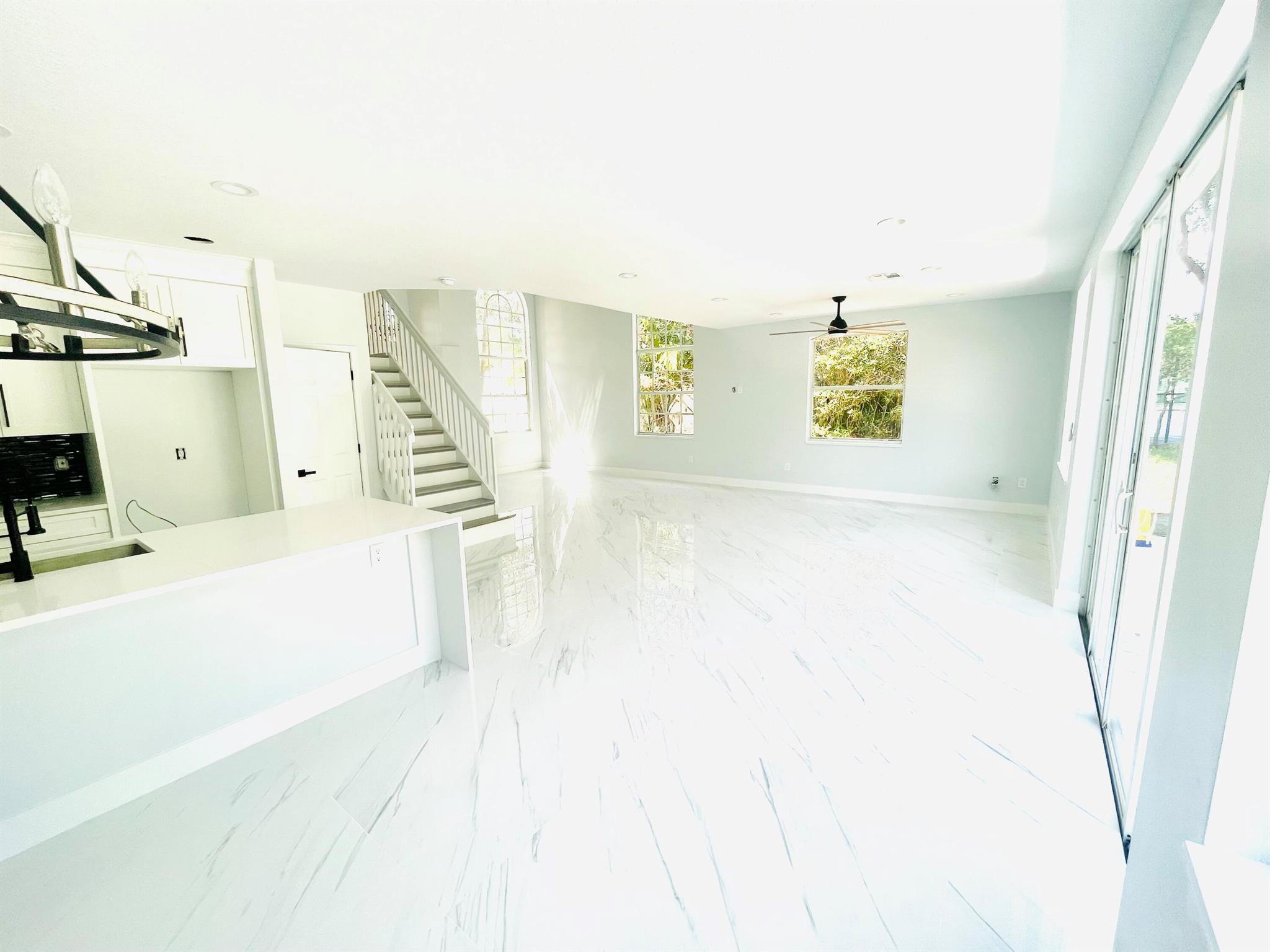 MADISON GREEN - Residential Lease