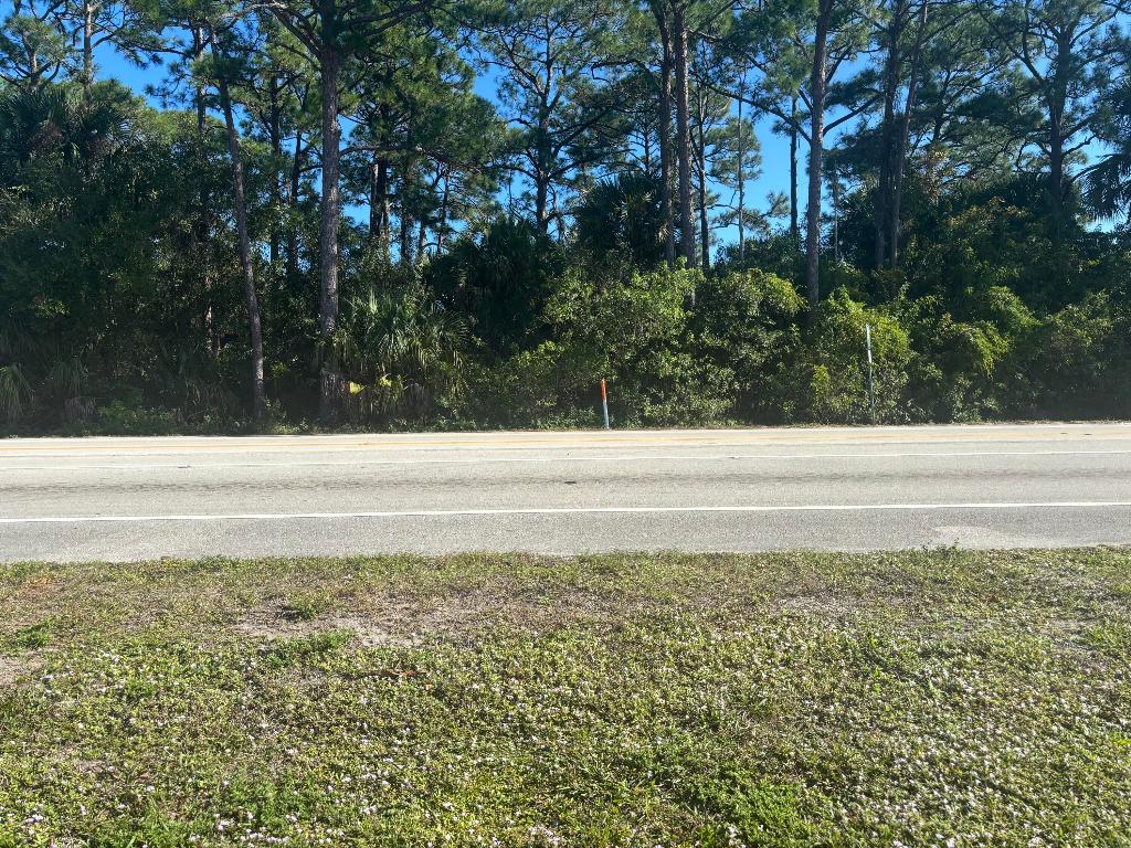 RANCH ESTATES - Land