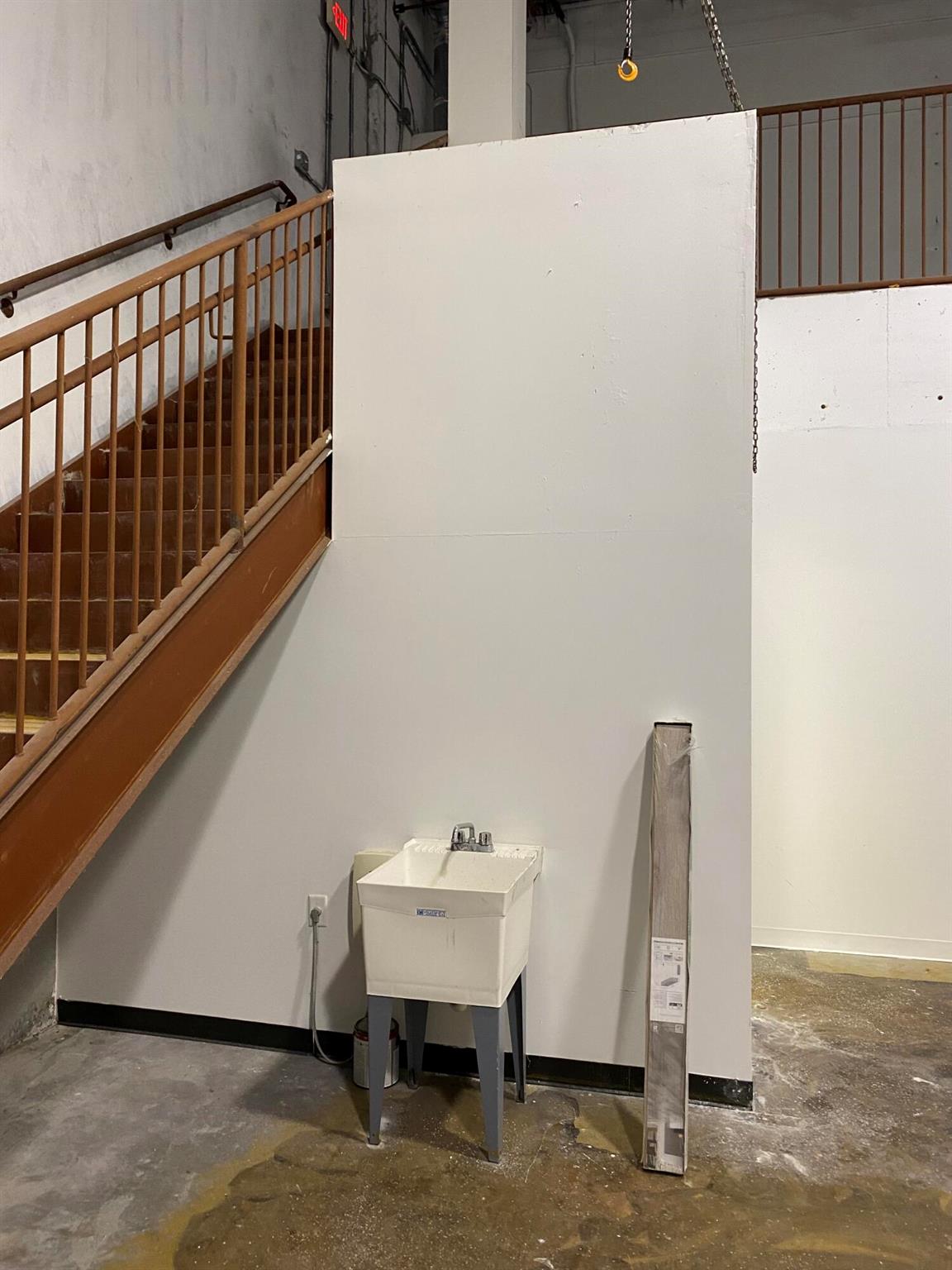 ROYAL PALM BUSINESS PLAZA - Commercial Sale