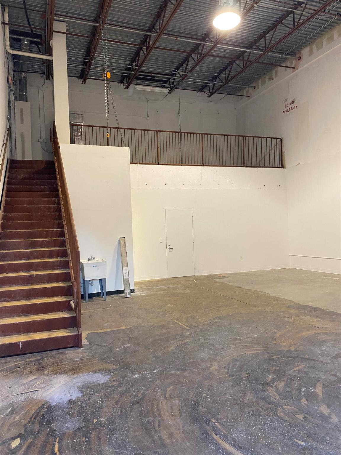 ROYAL PALM BUSINESS PLAZA - Commercial Sale