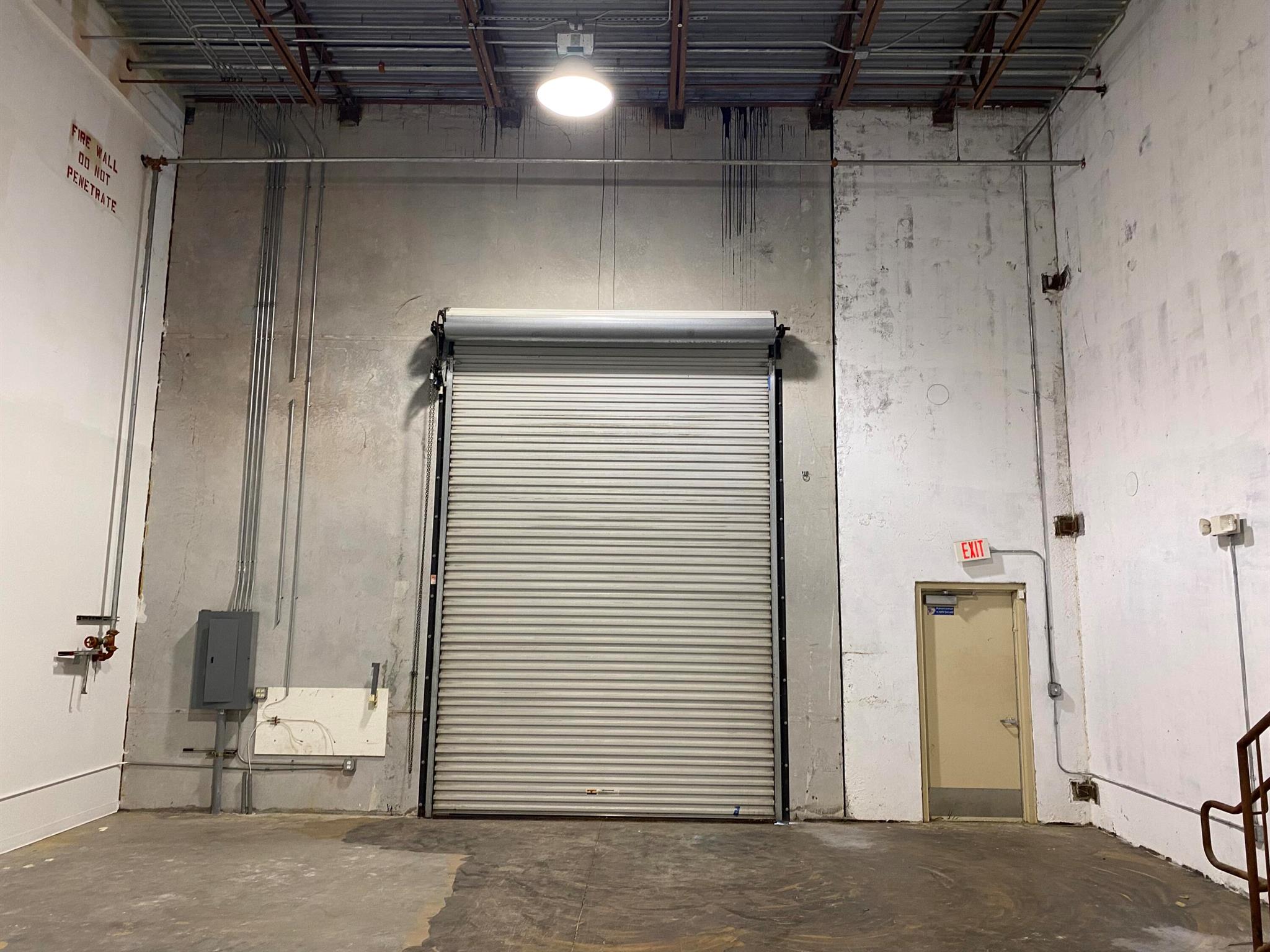 ROYAL PALM BUSINESS PLAZA - Commercial Sale