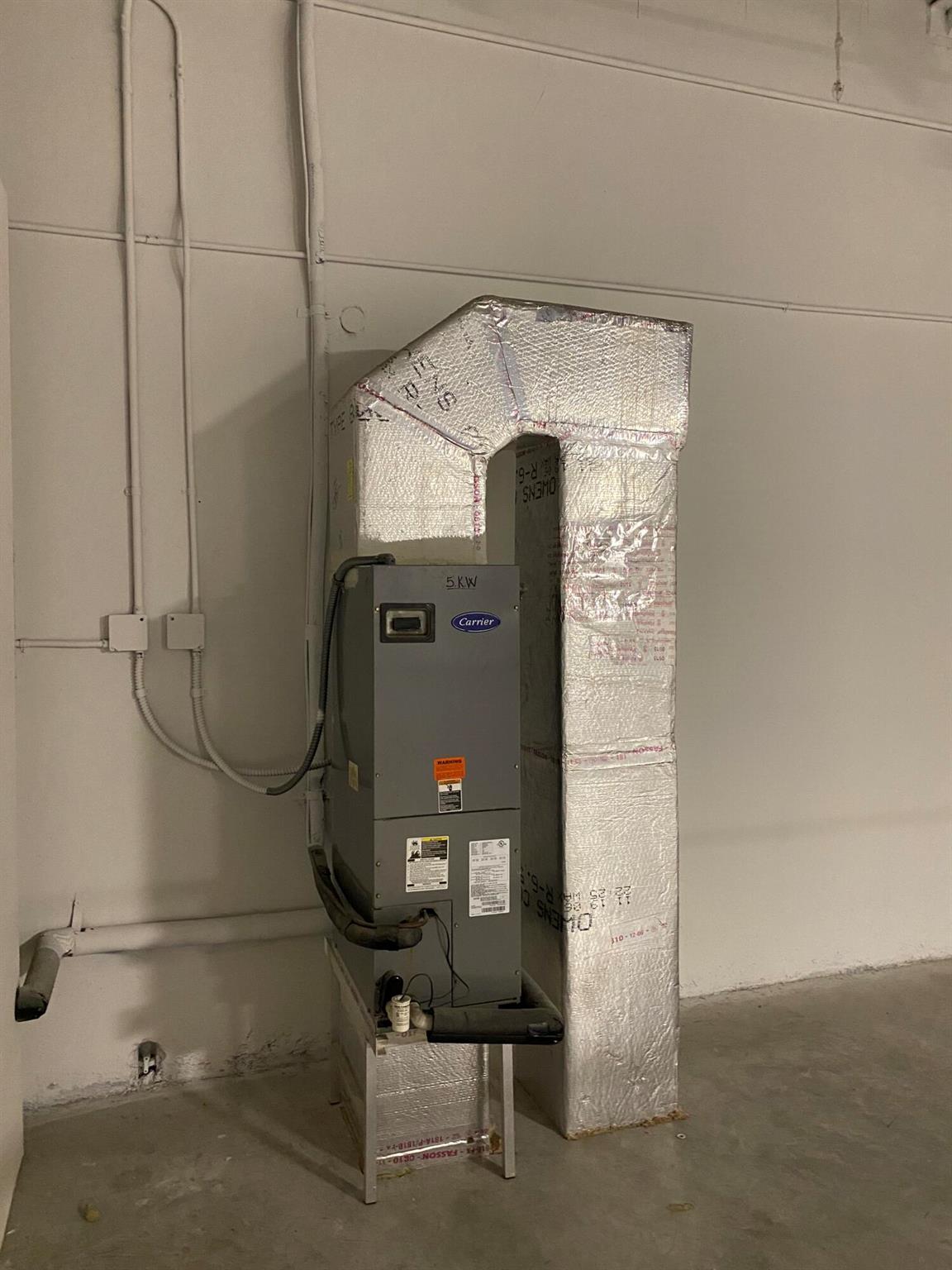 ROYAL PALM BUSINESS PLAZA - Commercial Sale