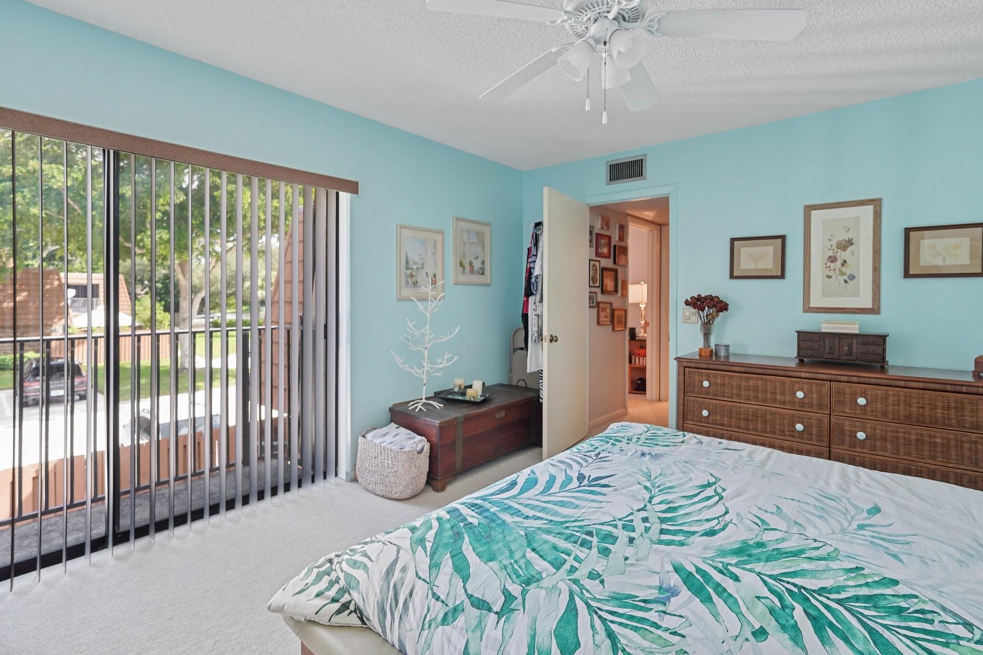 CAMELOT GARDEN - Residential