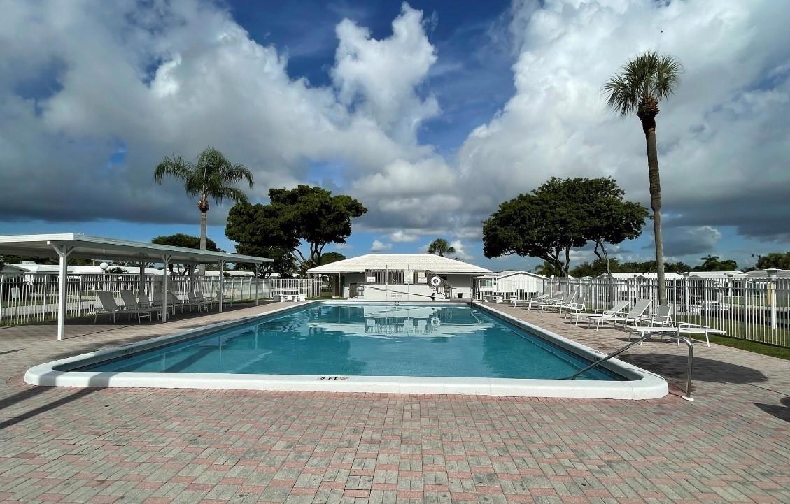 Leisureville Fourth Sec 6 - Residential