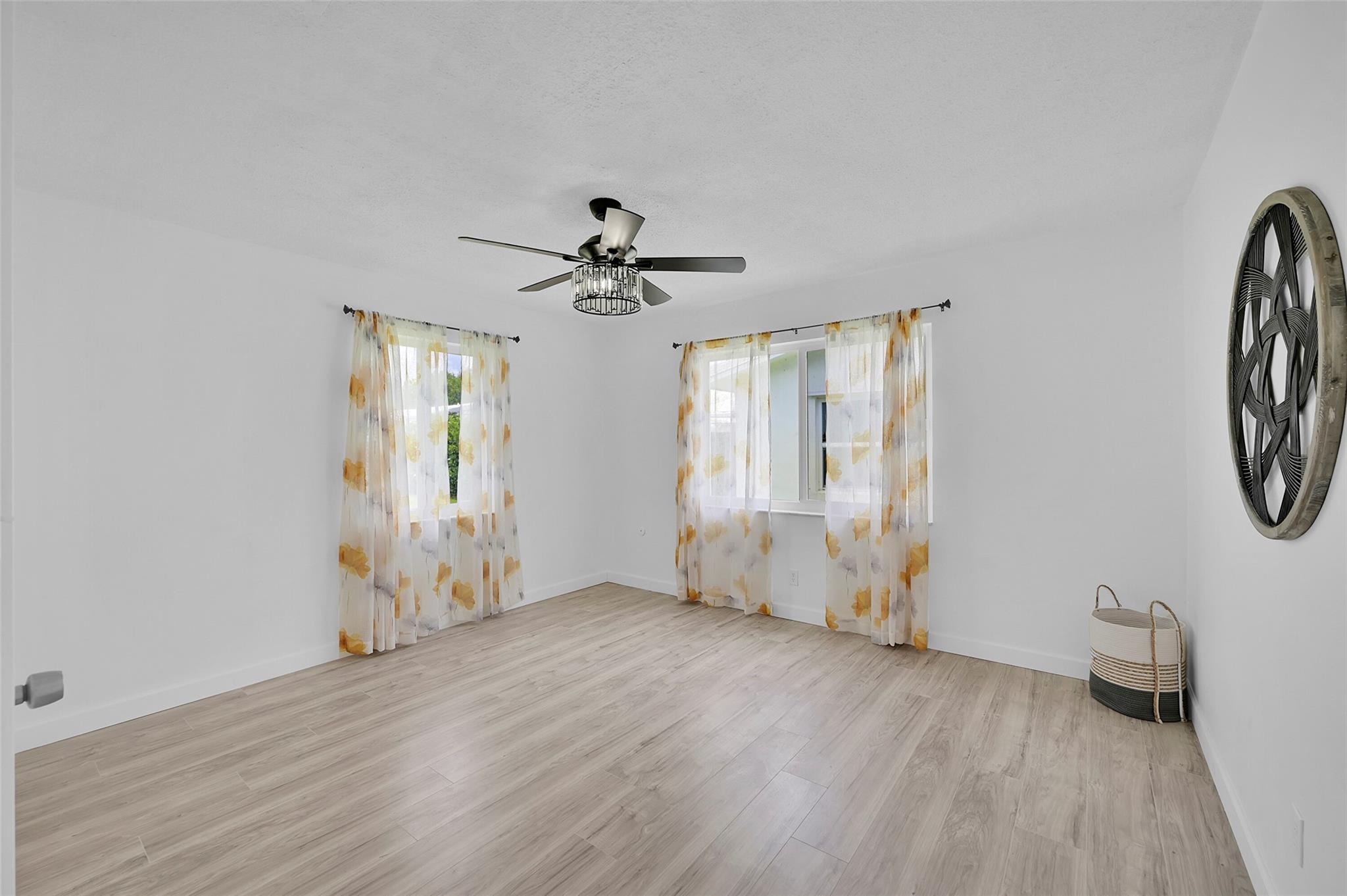 Leisureville Fourth Sec 6 - Residential