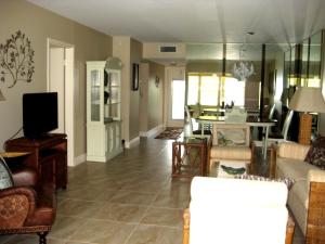 VILLAGES OF ORIOLE BONAIRE VILLAGE - Residential