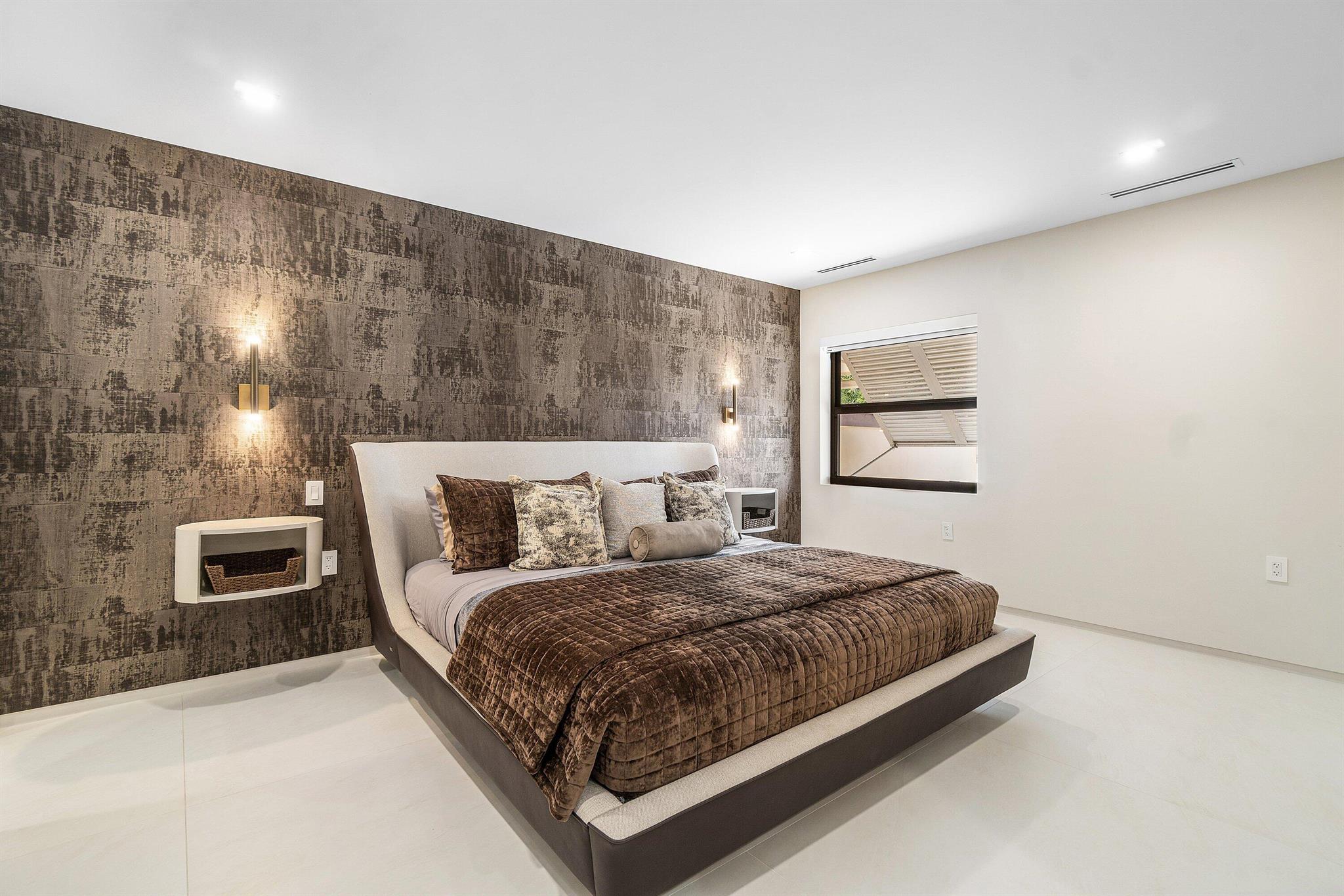 BOCA MARINA - Residential