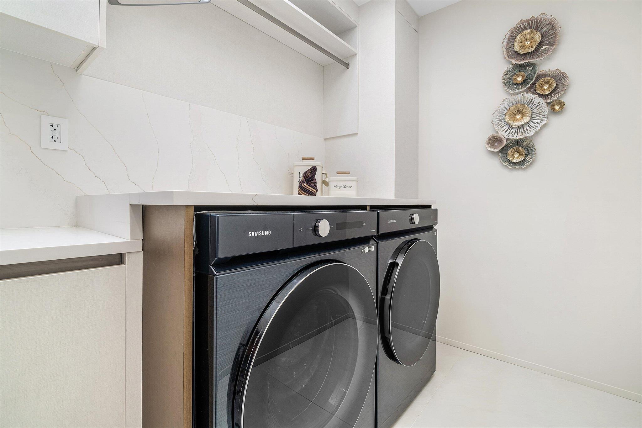 BOCA MARINA - Residential