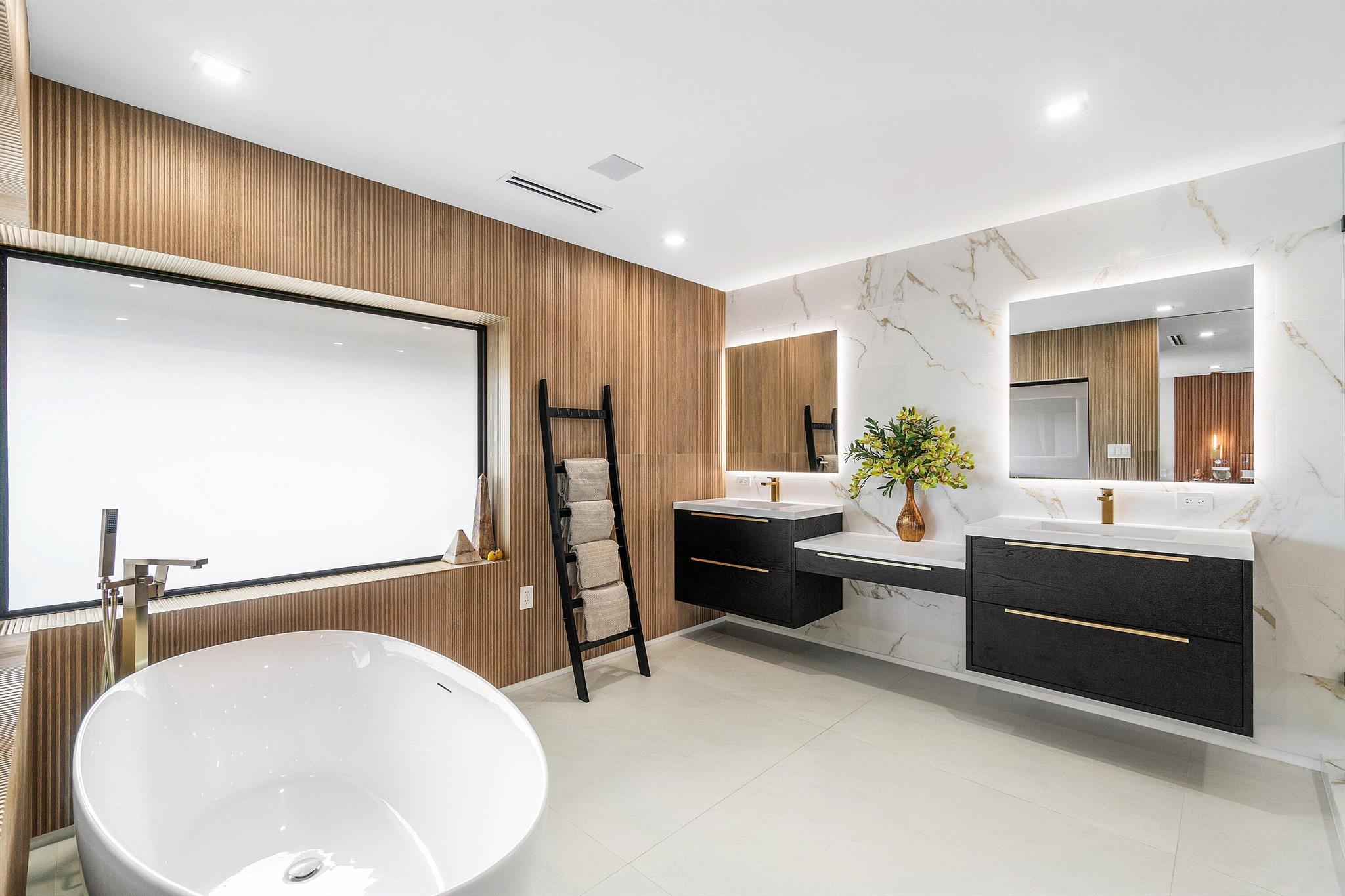 BOCA MARINA - Residential