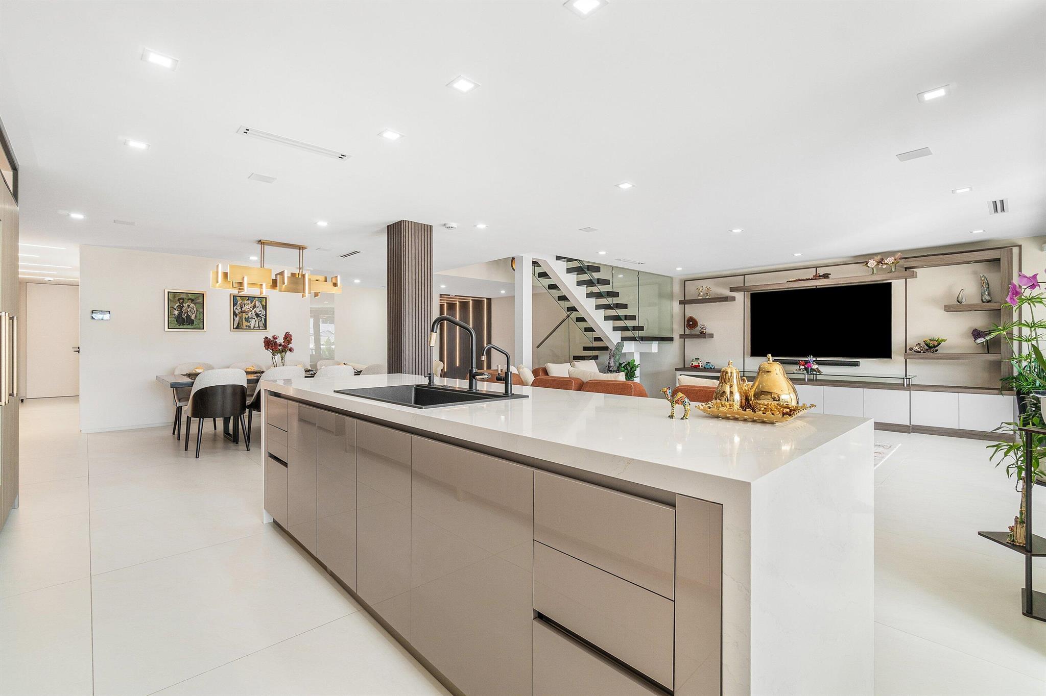 BOCA MARINA - Residential