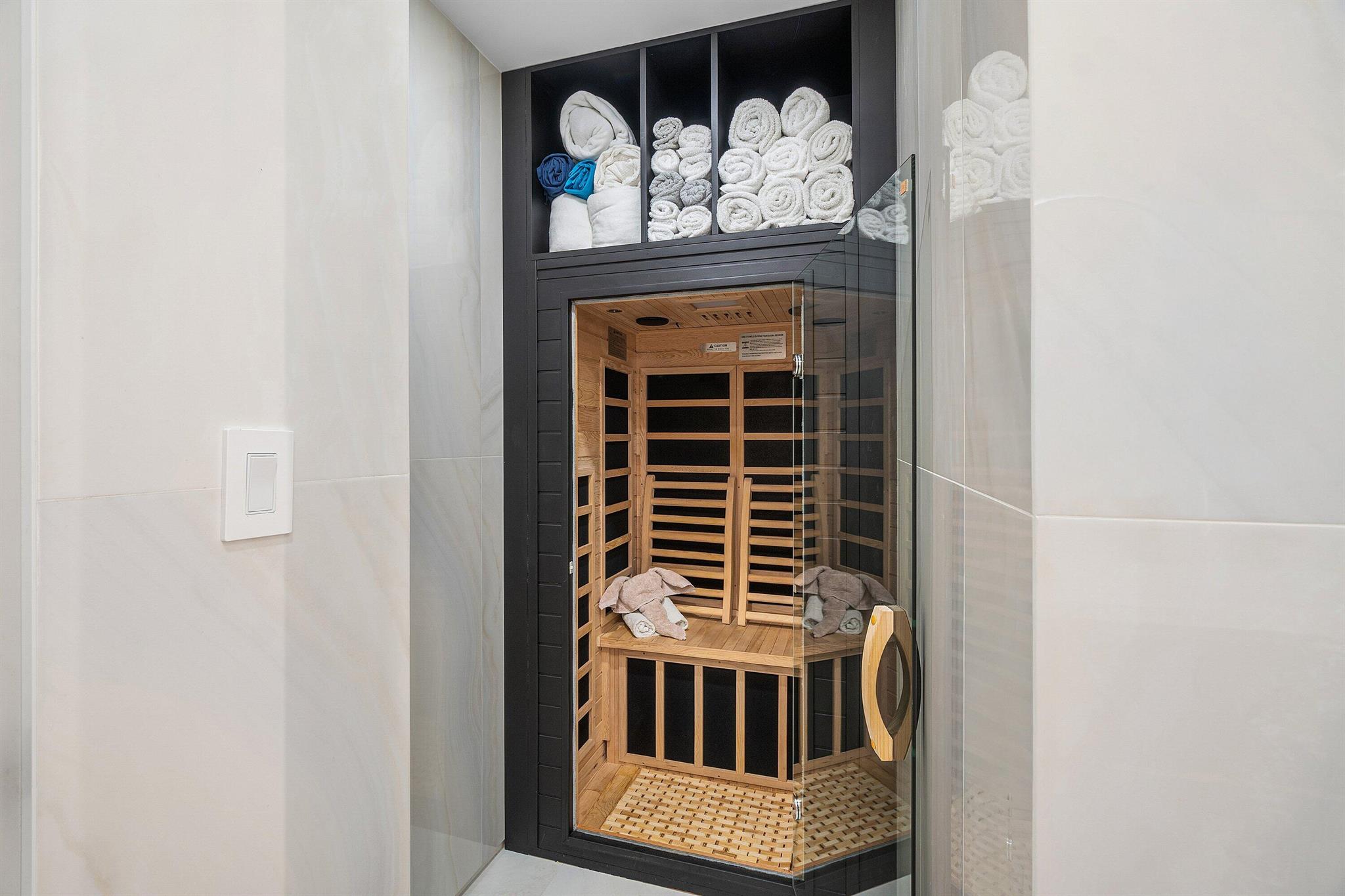 BOCA MARINA - Residential