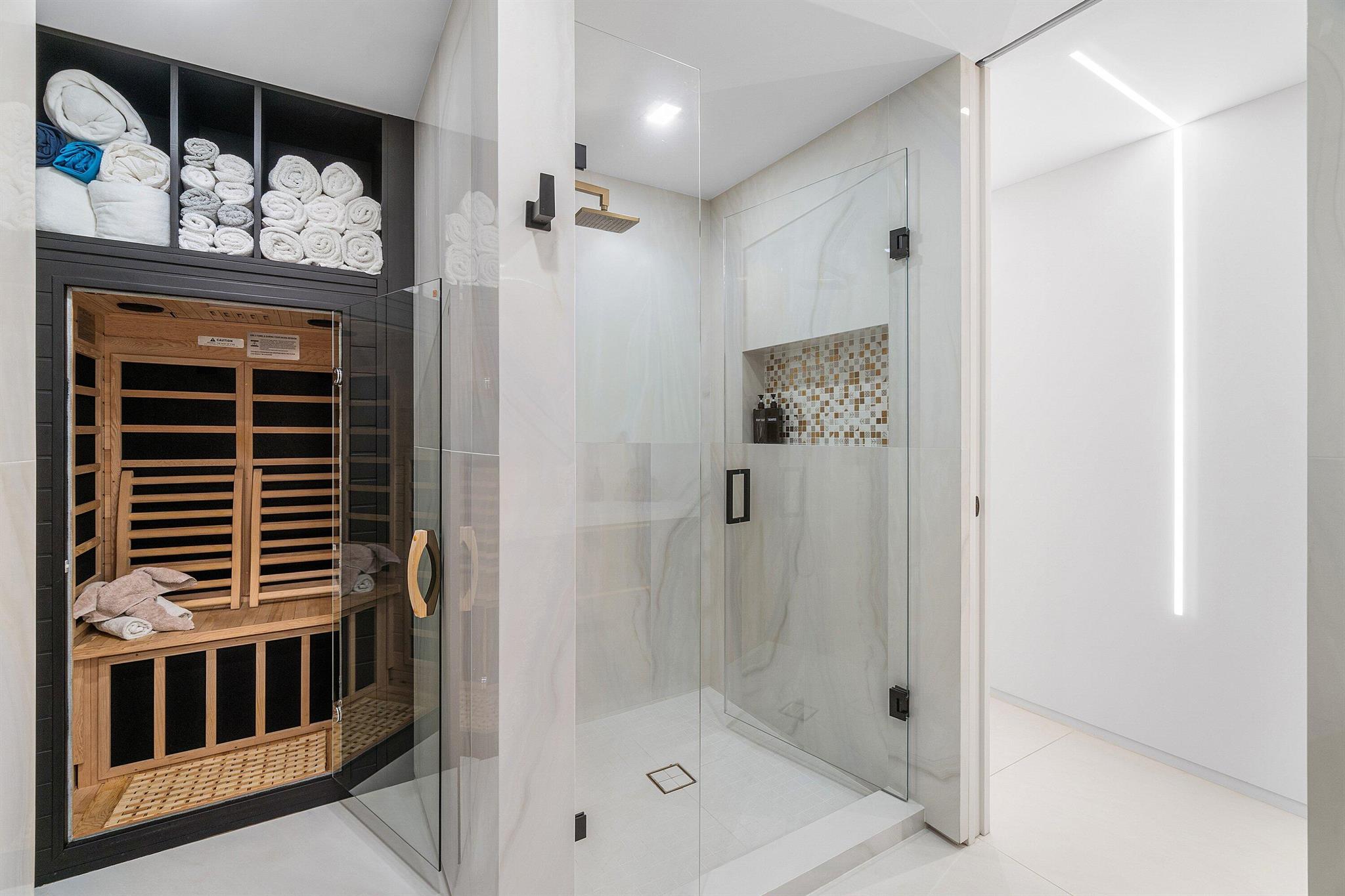 BOCA MARINA - Residential