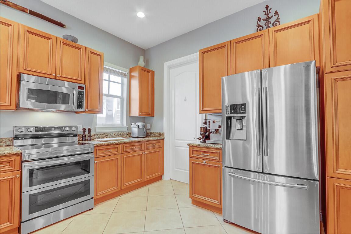 BOTANICA - Residential