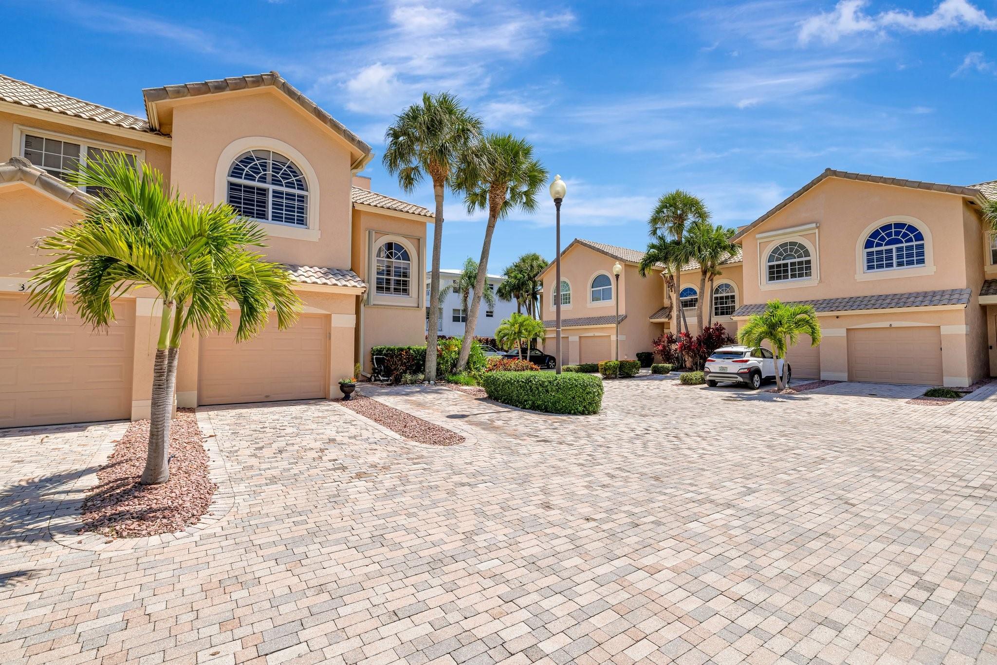 1717 S Ocean Blvd 4