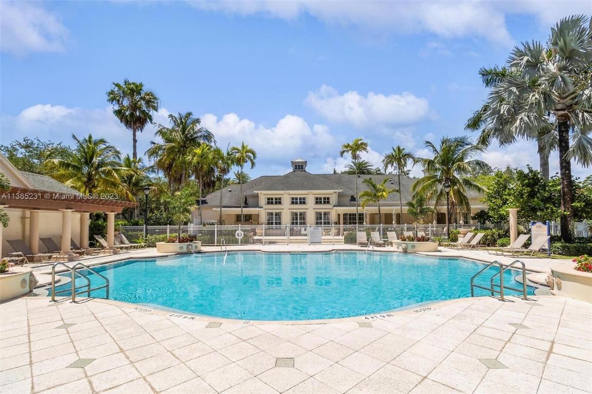 SOMERSET AT ABACOA CONDO - Residential Lease