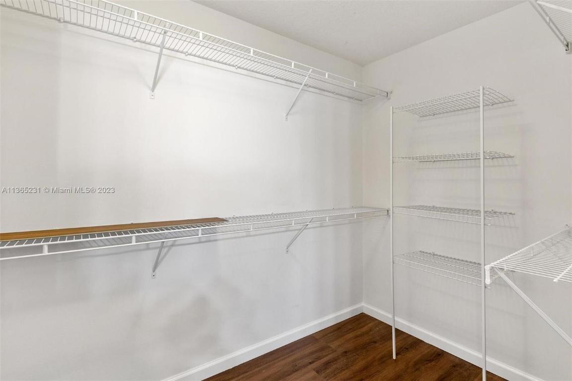 SOMERSET AT ABACOA CONDO - Residential Lease