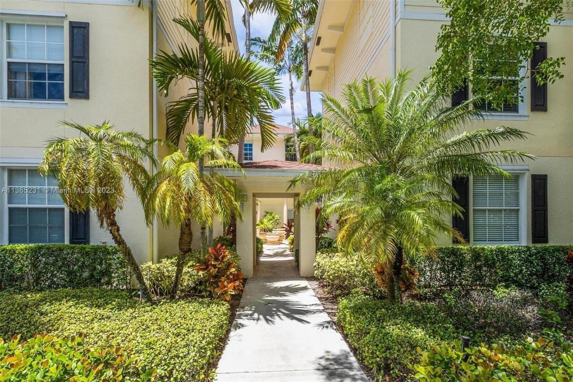 SOMERSET AT ABACOA CONDO - Residential Lease