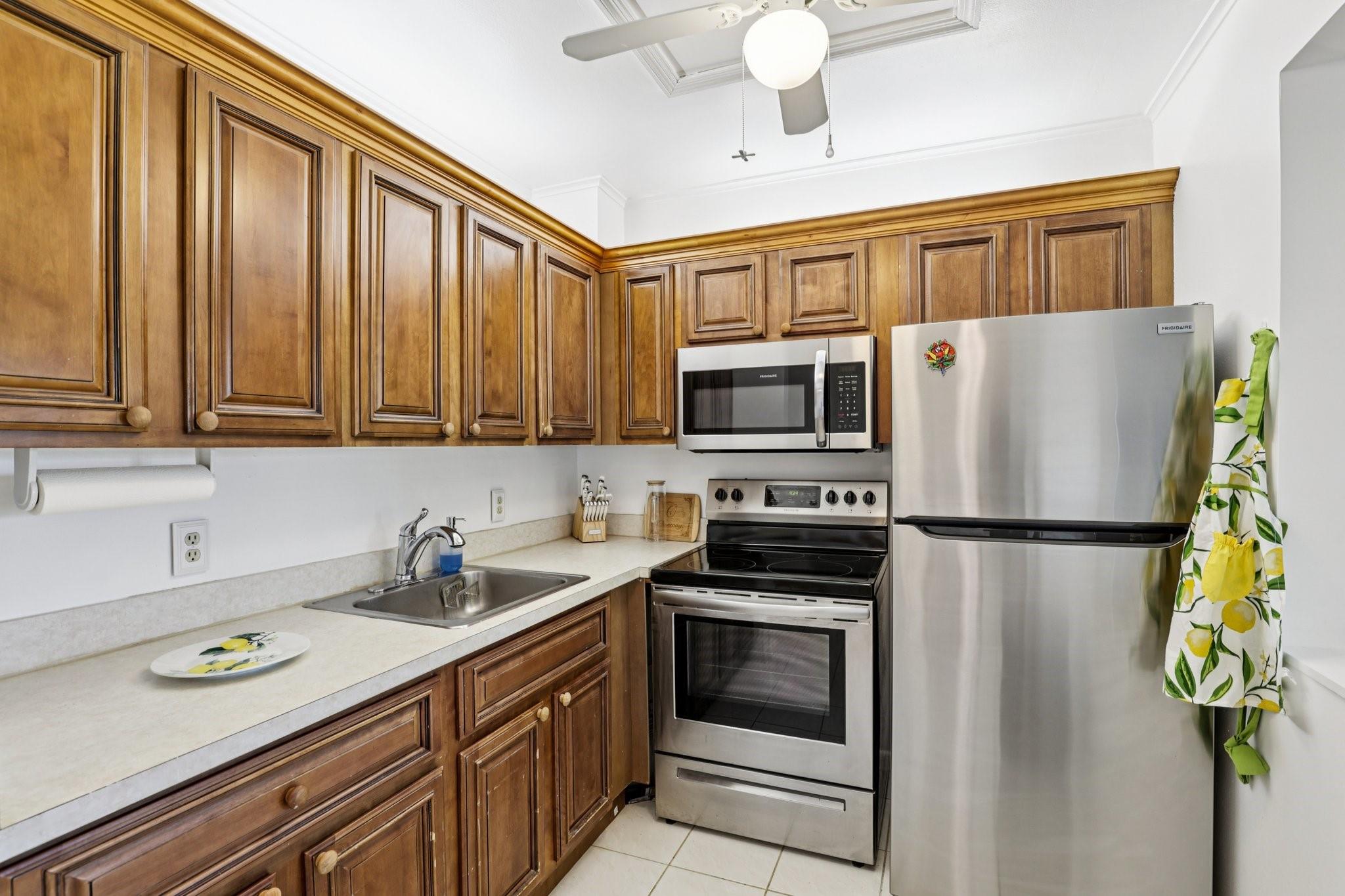 CENTURY VILLAGE EAST - Residential