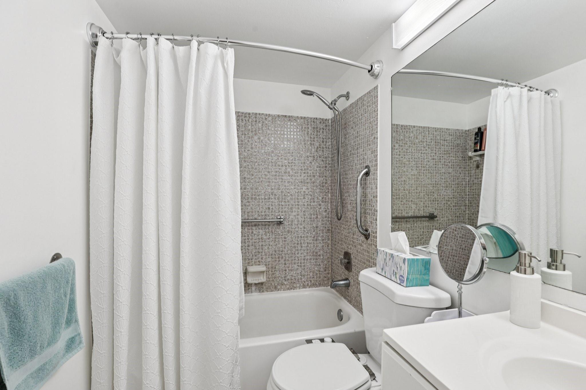 CENTURY VILLAGE EAST - Residential