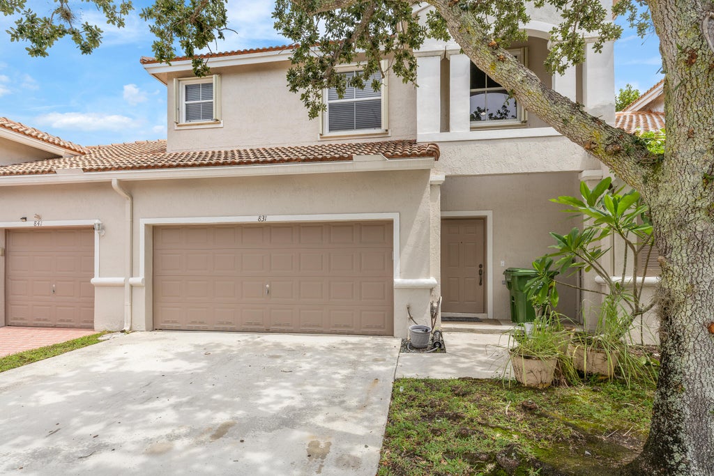 Photo of 831 NW 130TH Avenue, Pembroke Pines, FL 33028 (MLS # B26071626)