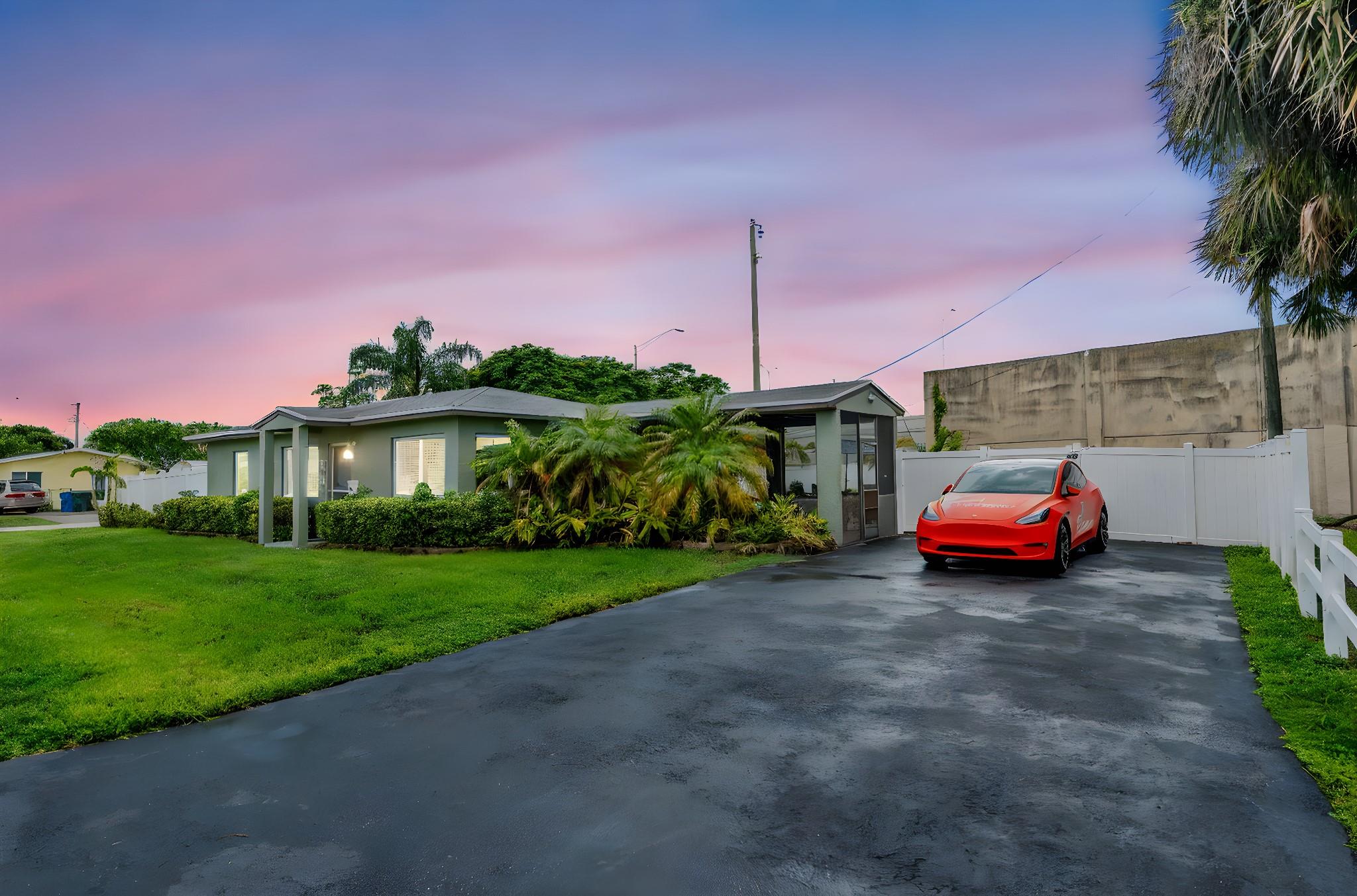 519 NW 48th St