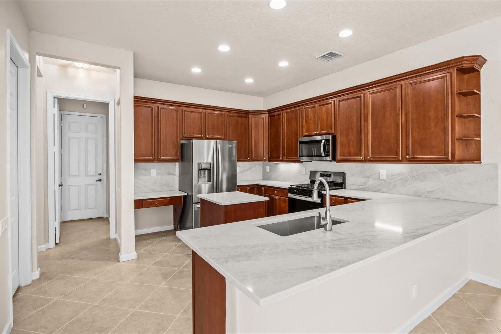 MAGNOLIA LAKES AT ST LUCIE WEST PHASE 2 - Residential