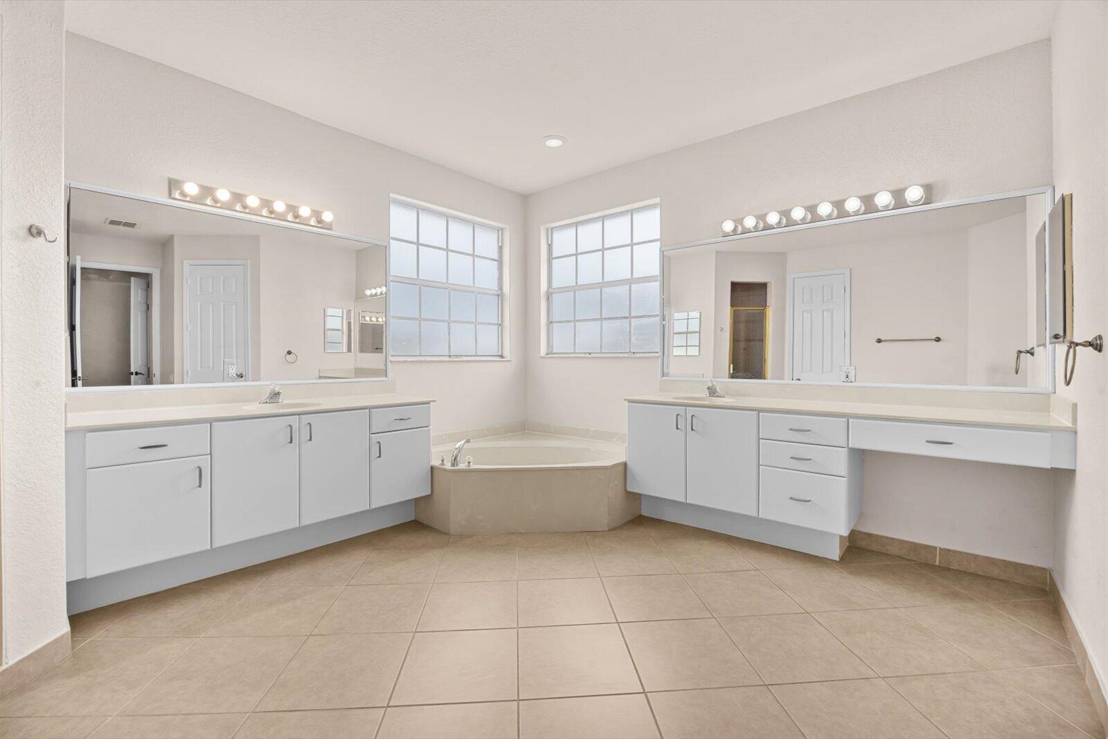 MAGNOLIA LAKES AT ST LUCIE WEST PHASE 2 - Residential