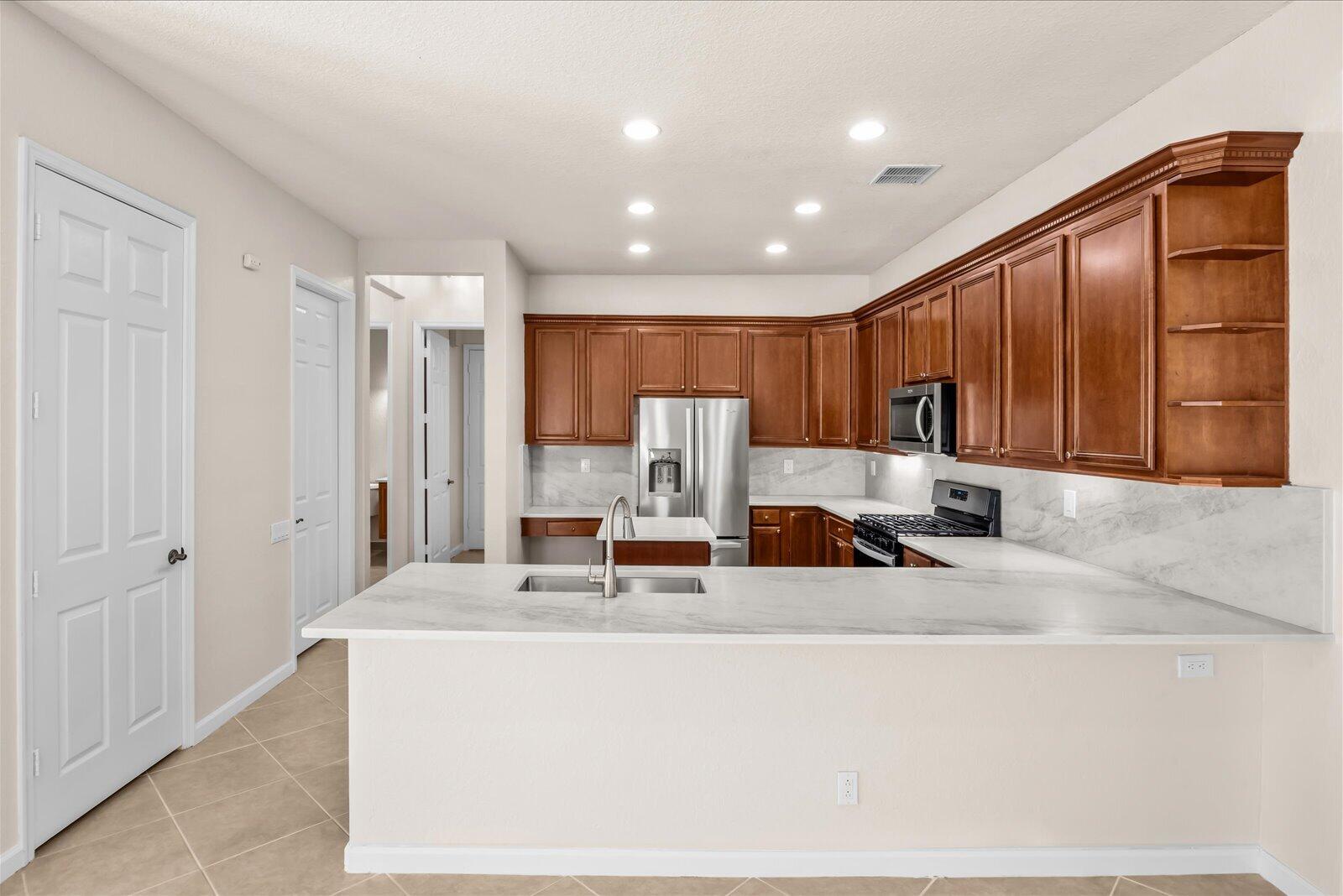 MAGNOLIA LAKES AT ST LUCIE WEST PHASE 2 - Residential