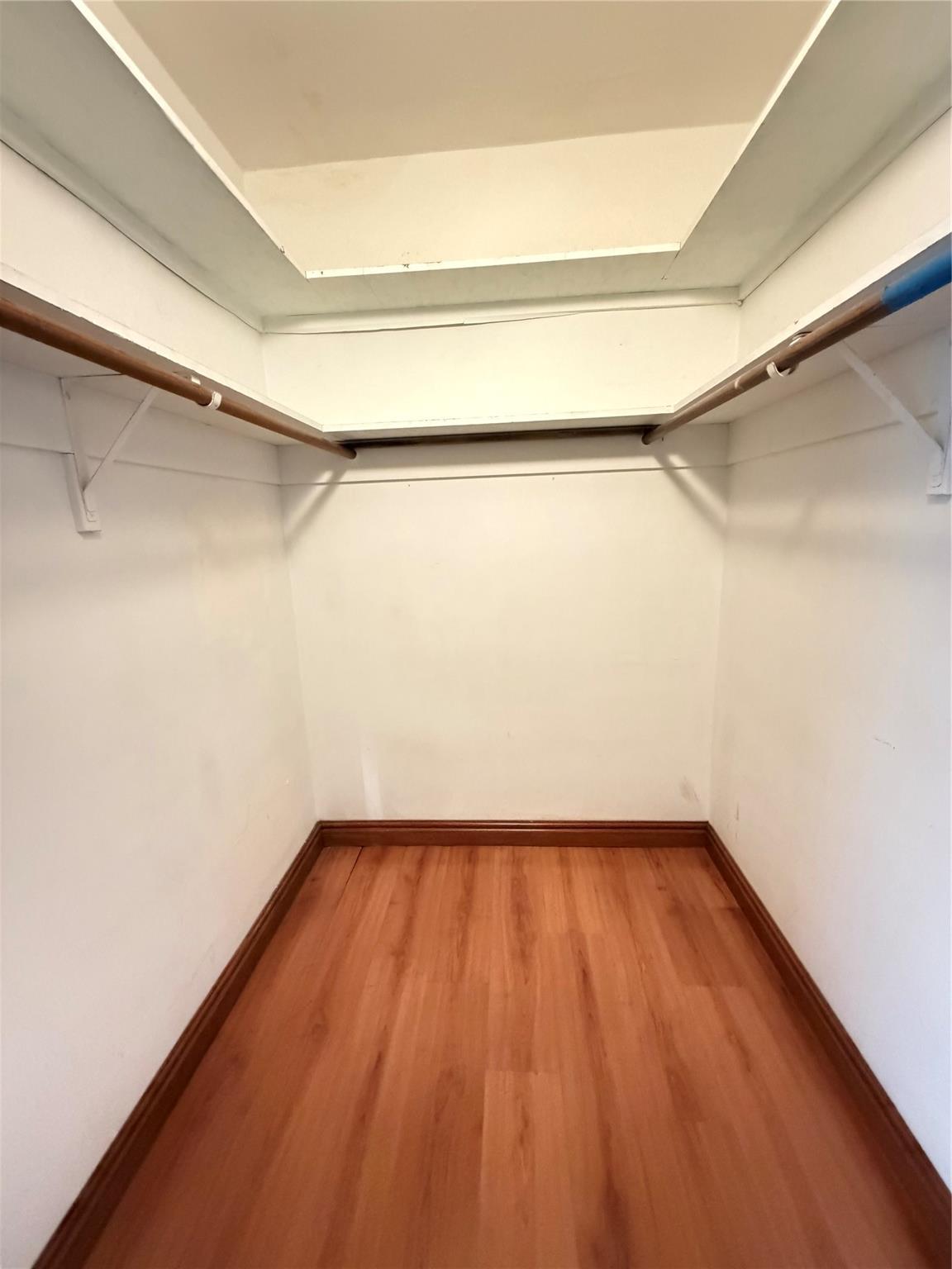 LAUDERDALE LAKES EAST GAT - Residential Lease