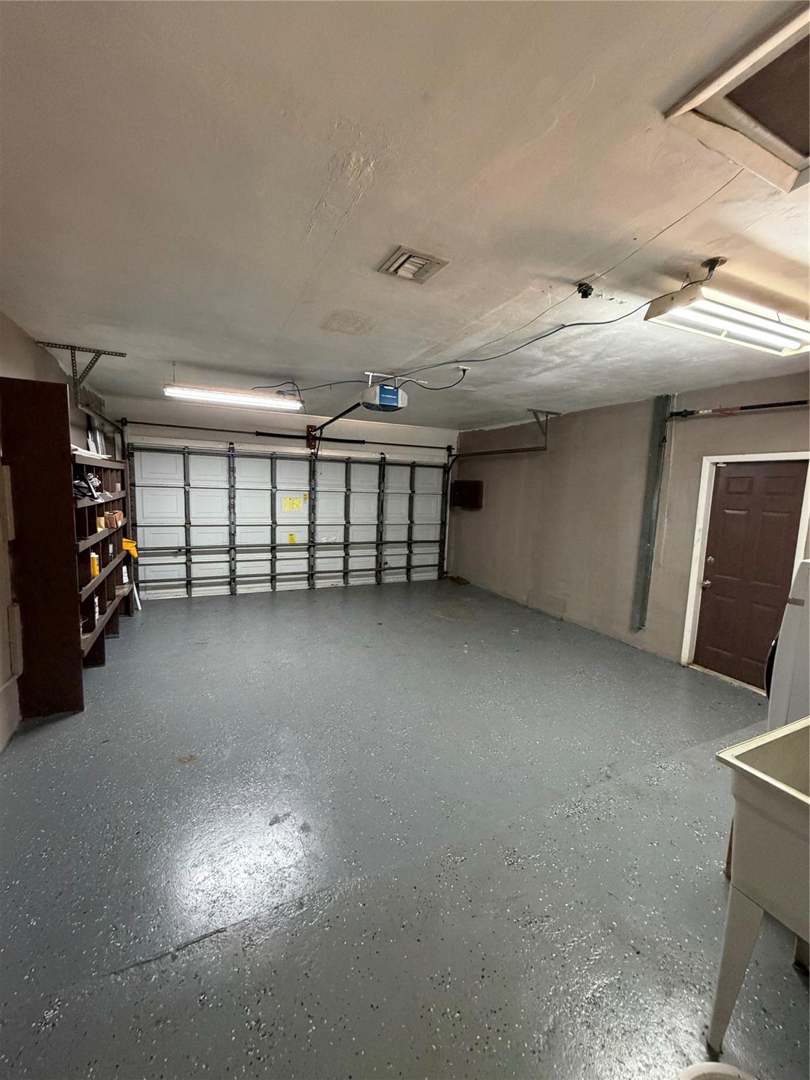 LAUDERDALE LAKES EAST GAT - Residential Lease