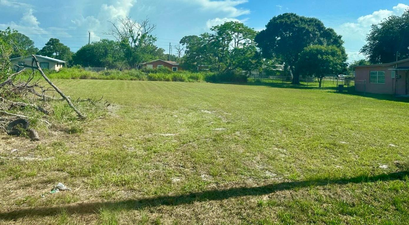 SUNRISE PARK NO 1 - Land