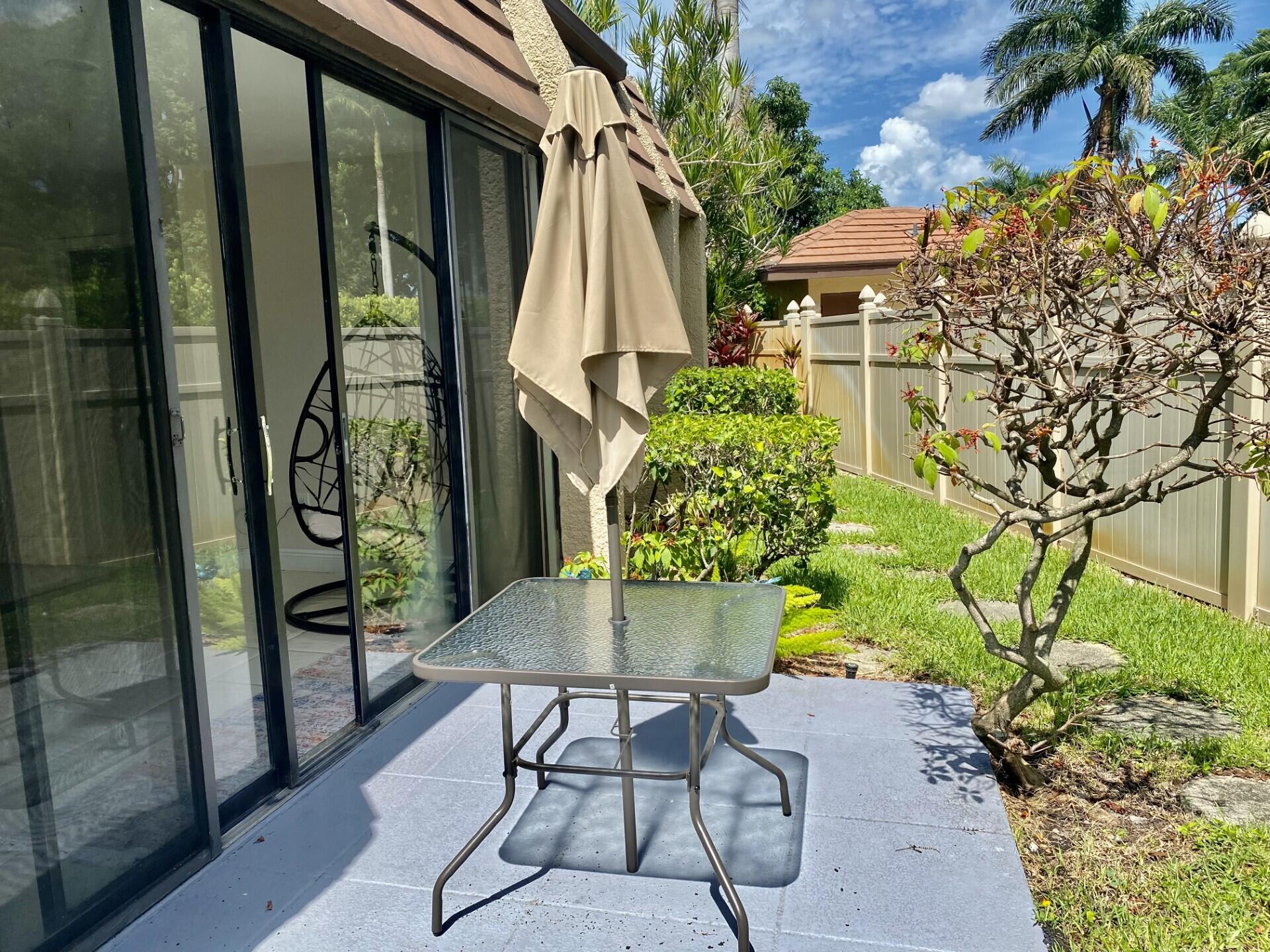 FOUNTAINS OF PALM BEACH CONDO 9 - Residential
