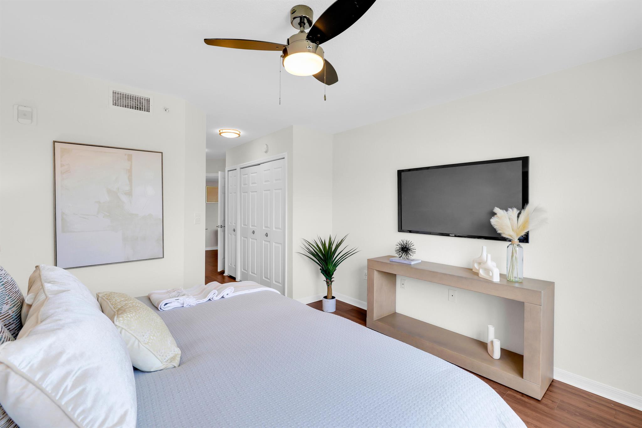 MURANO AT DELRAY BEACH CO - Residential Income