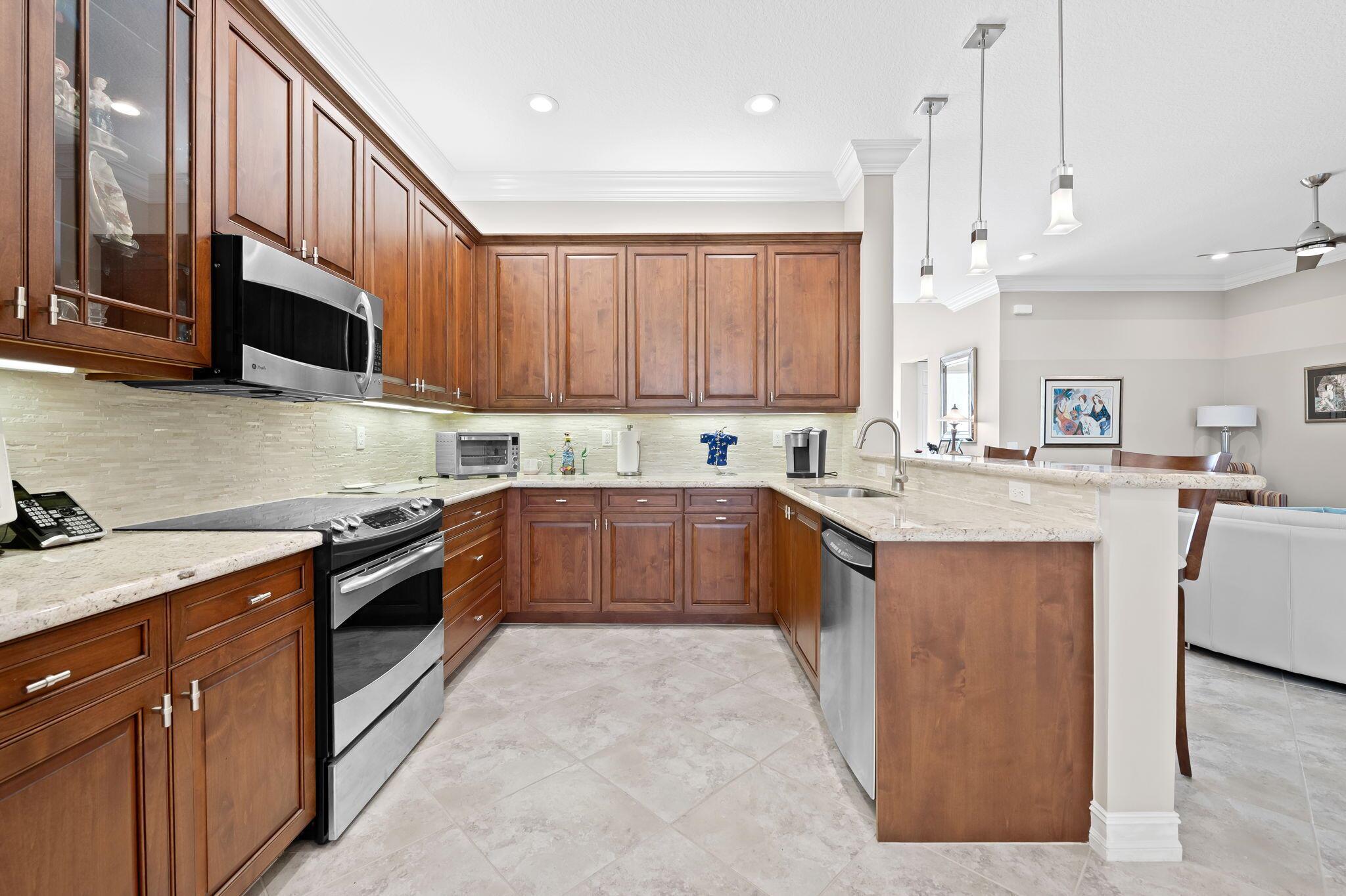 Valencia Reserve - Residential