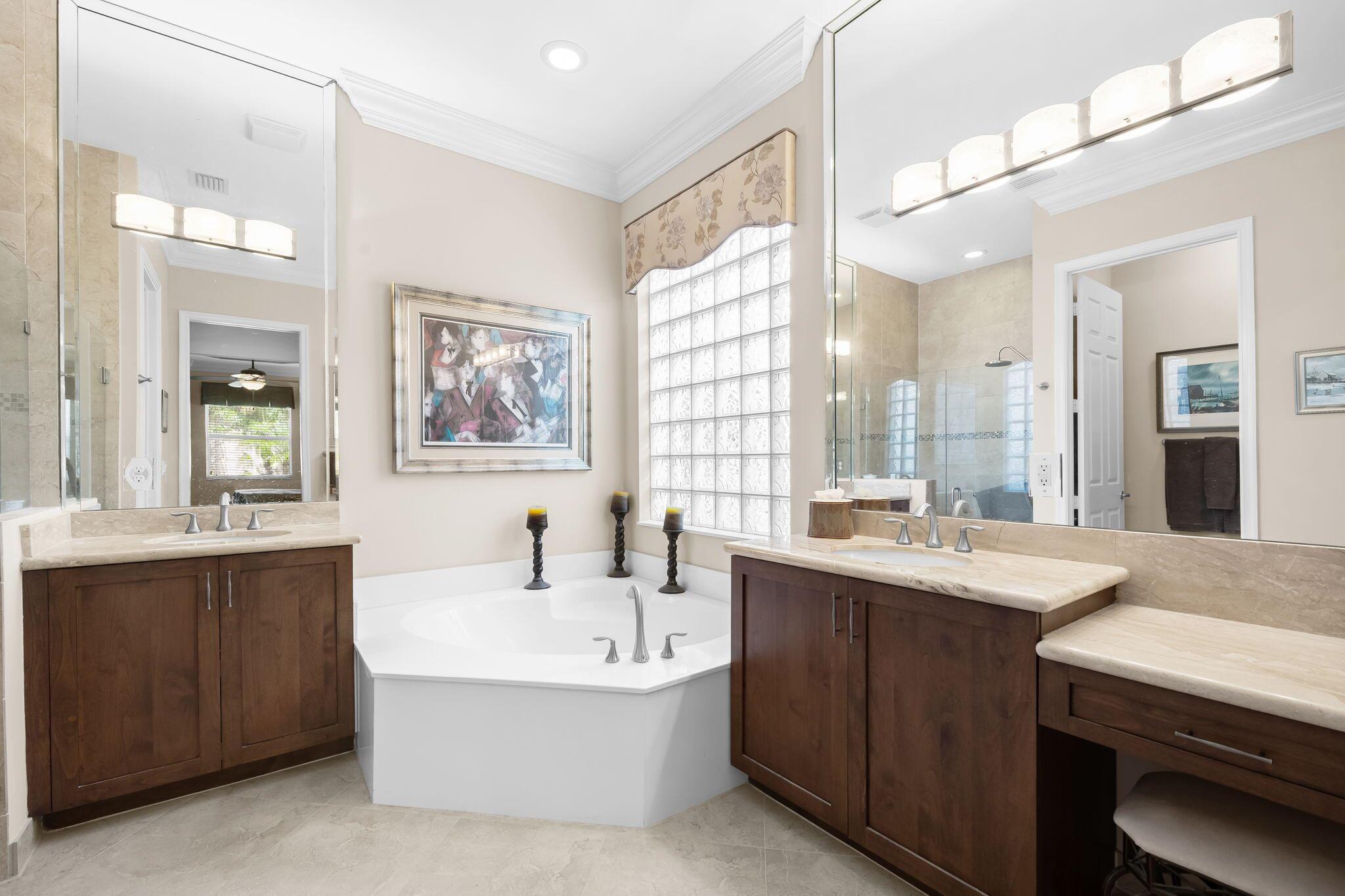 Valencia Reserve - Residential