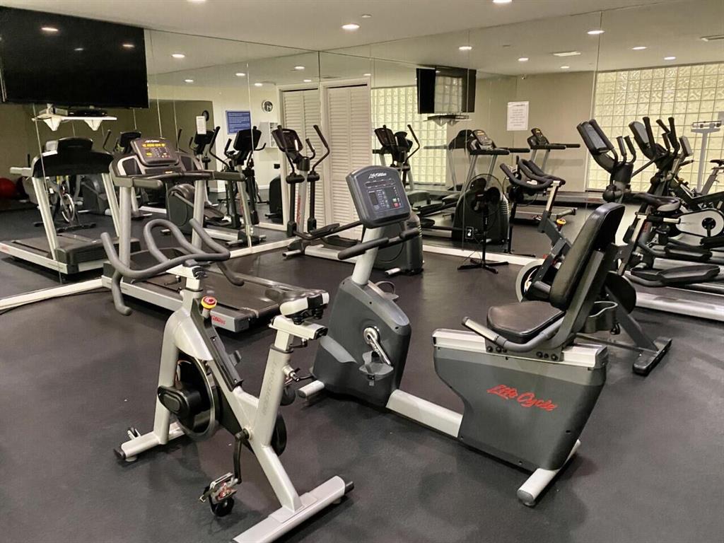 Martinique 2 - Residential