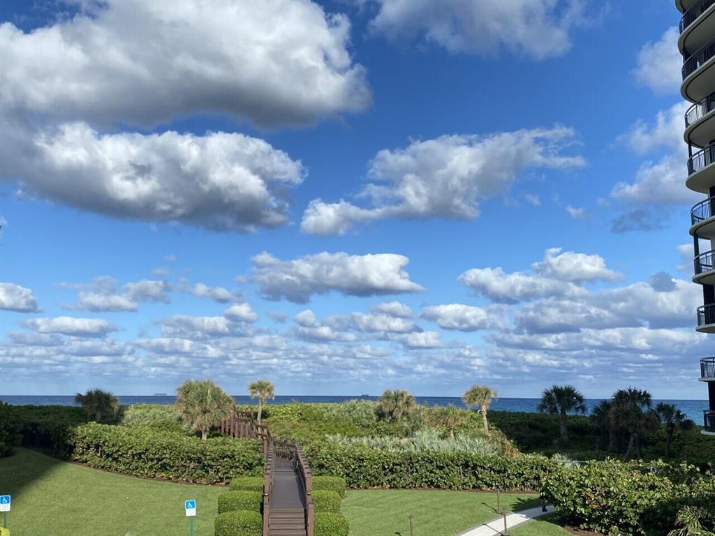 Martinique 2 - Residential