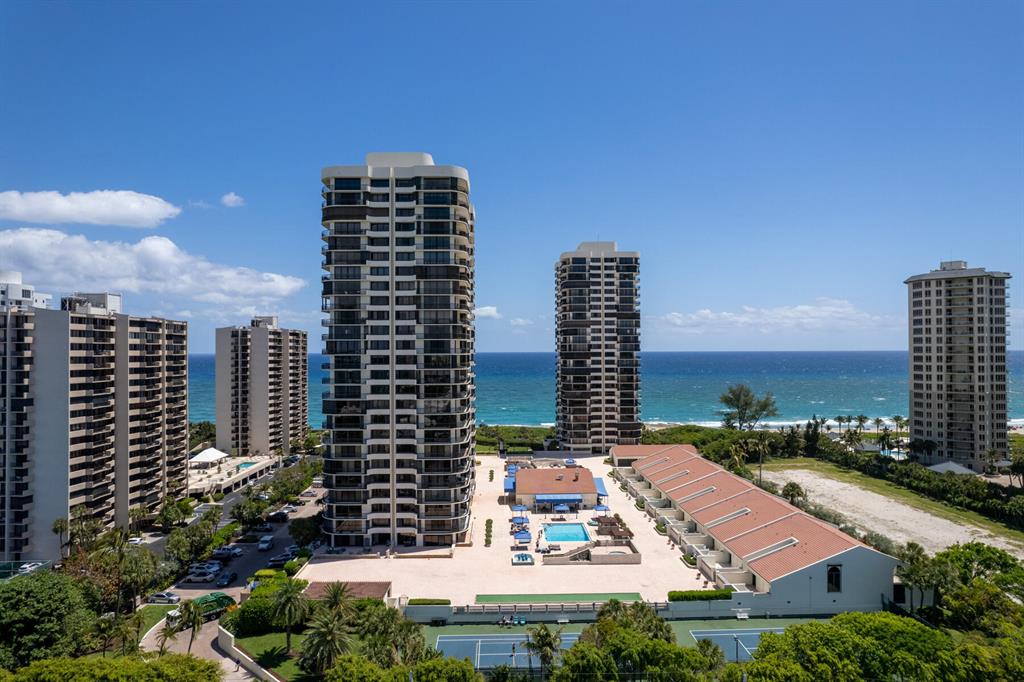 Martinique 2 - Residential