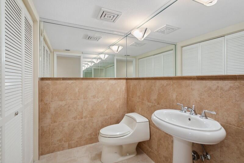 Martinique 2 - Residential