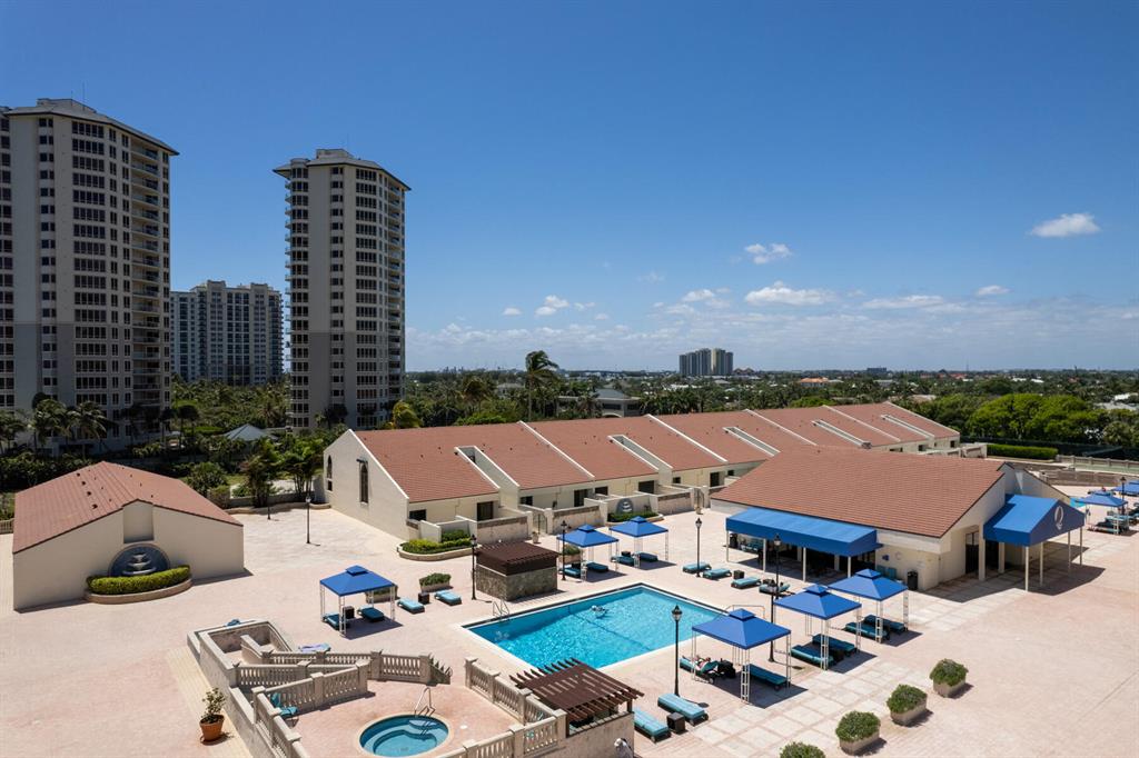 Martinique 2 - Residential