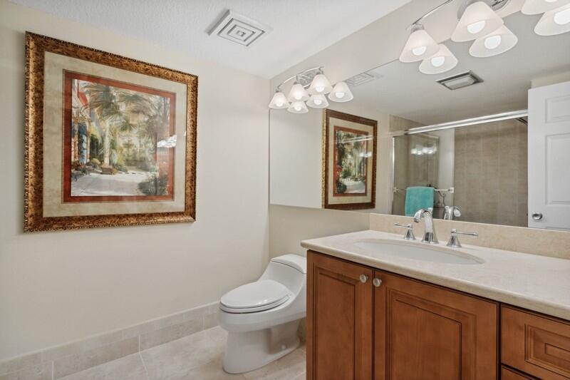 Martinique 2 - Residential