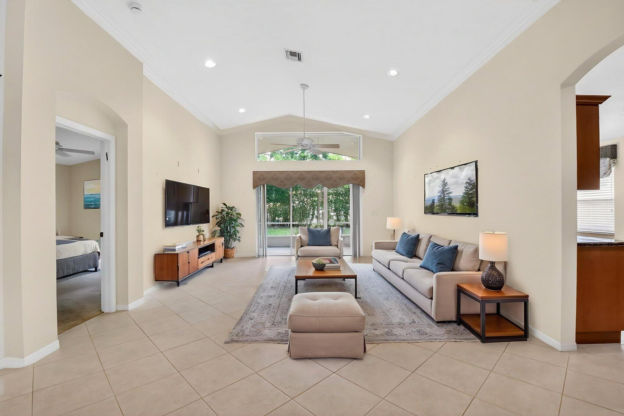 TUSCANY PAR A/B - Residential