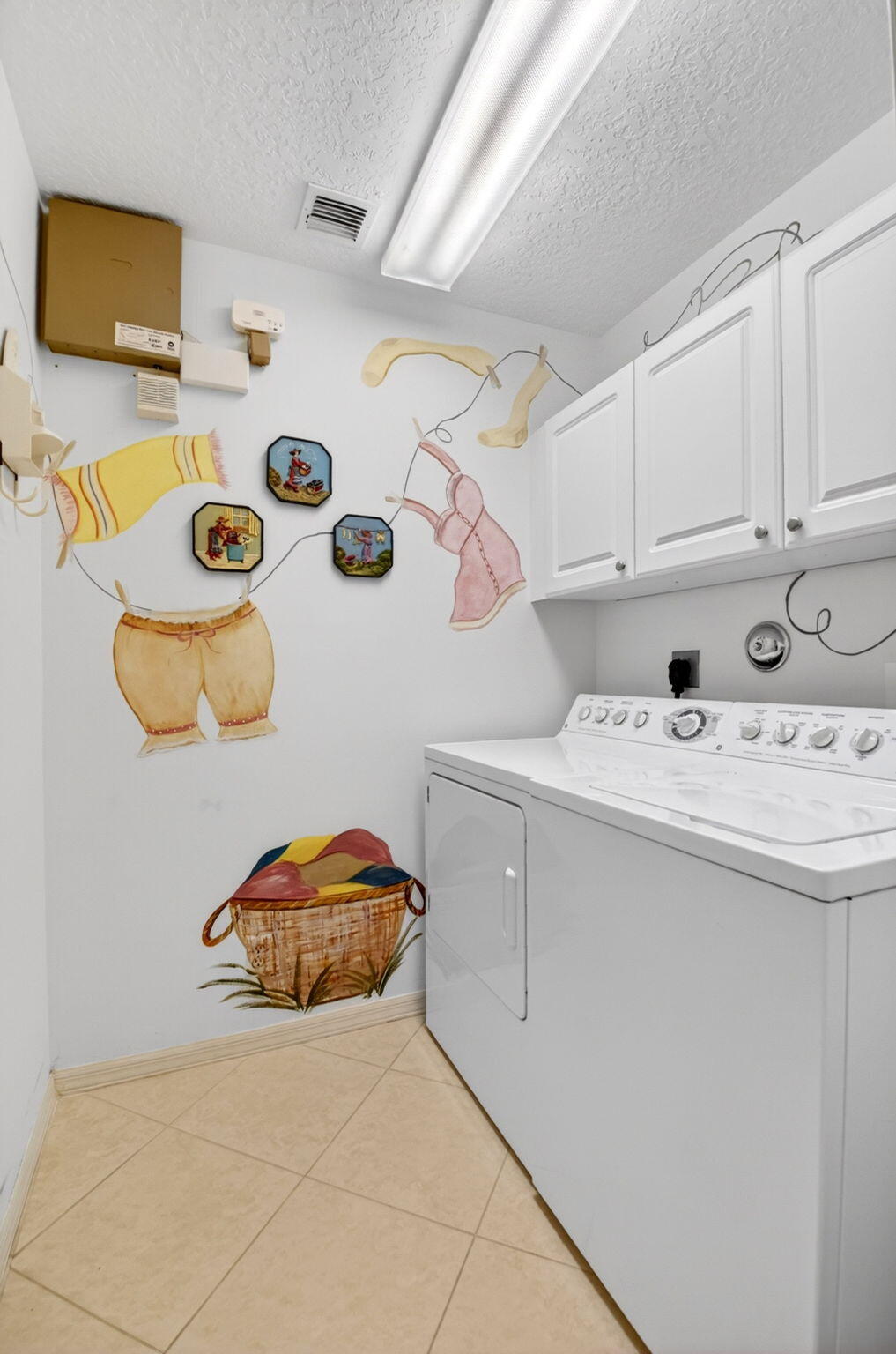 TUSCANY PAR A/B - Residential